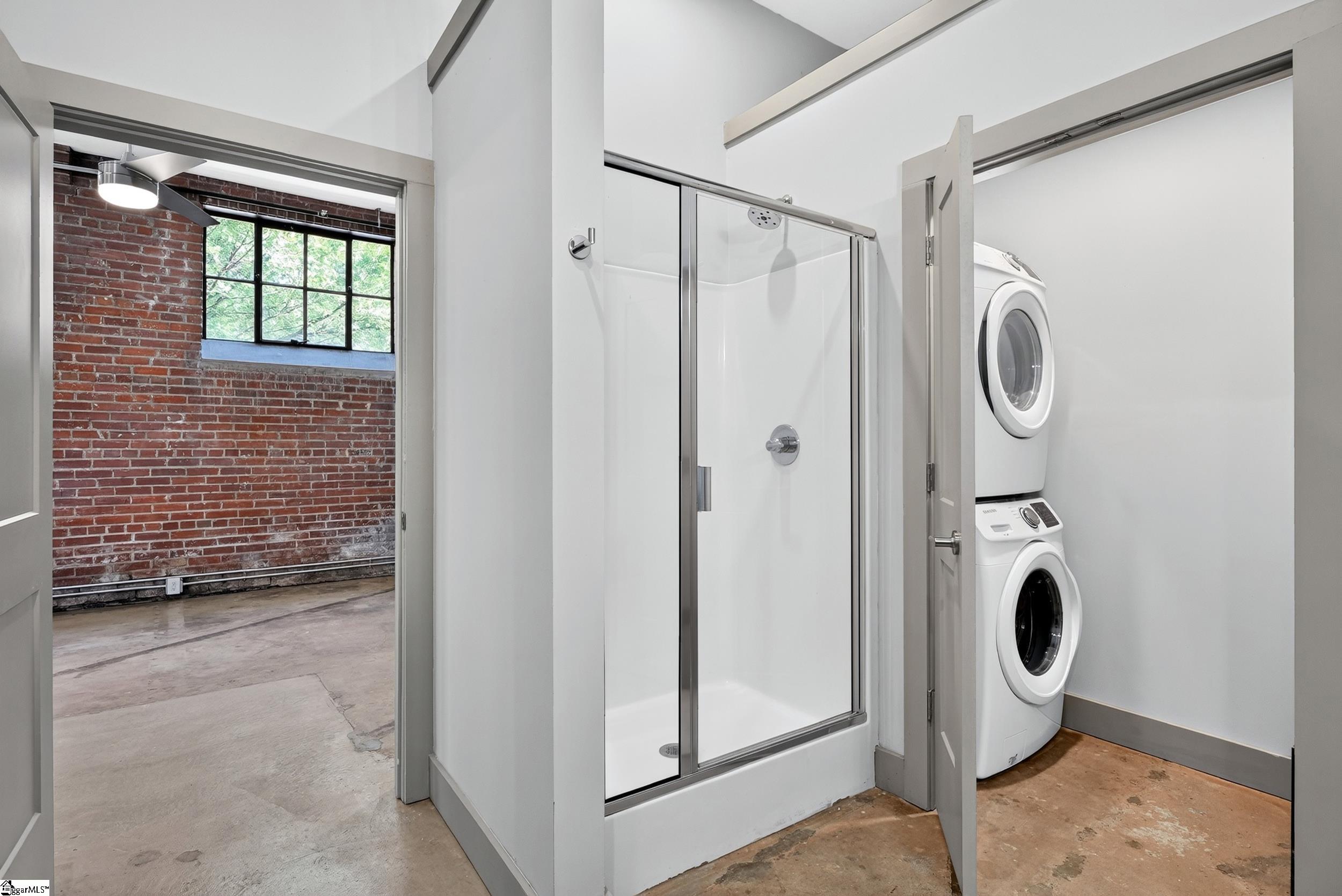 806 Green Avenue Property Photo 14