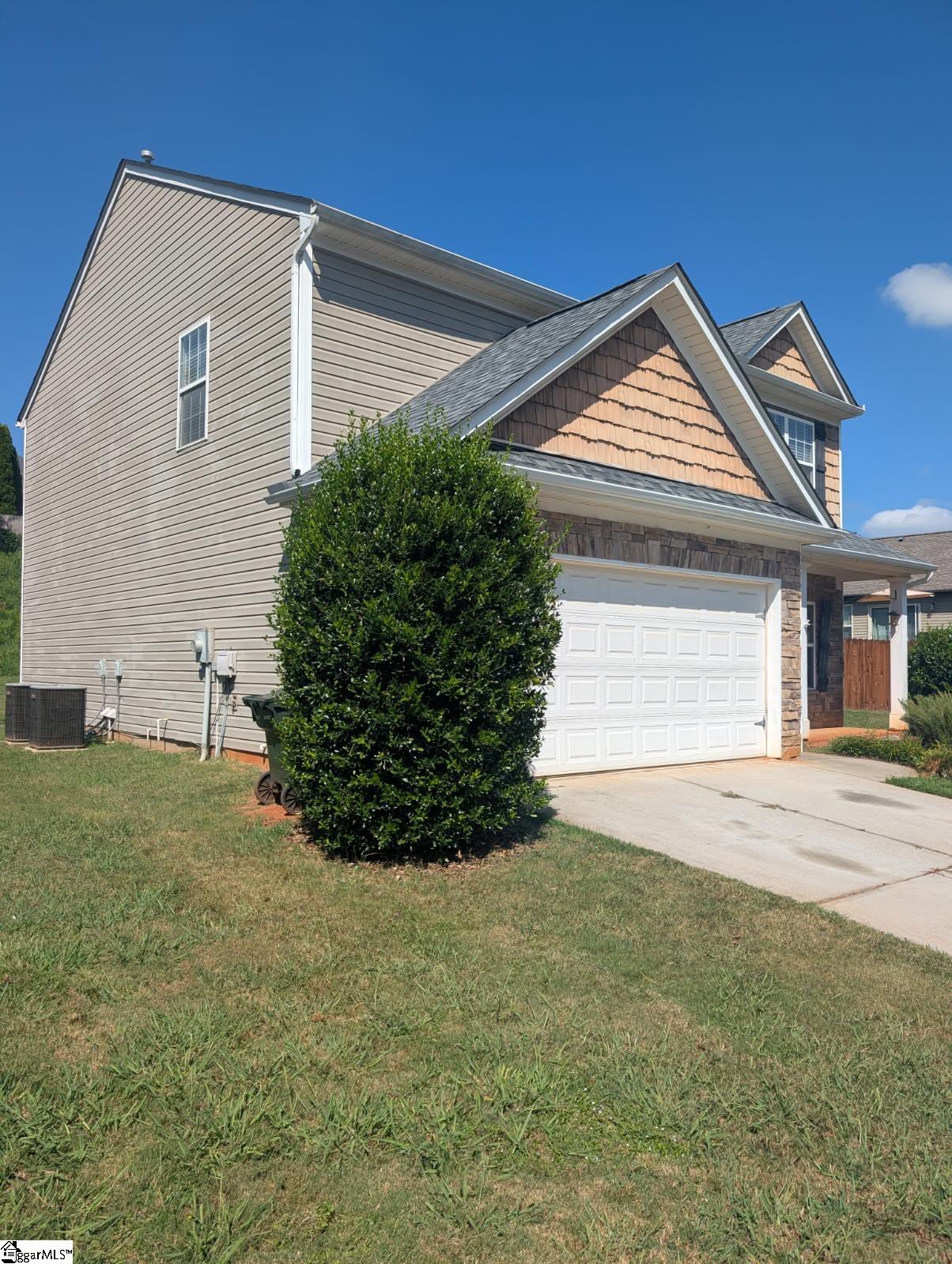 505 Chartwell Drive Property Photo 6