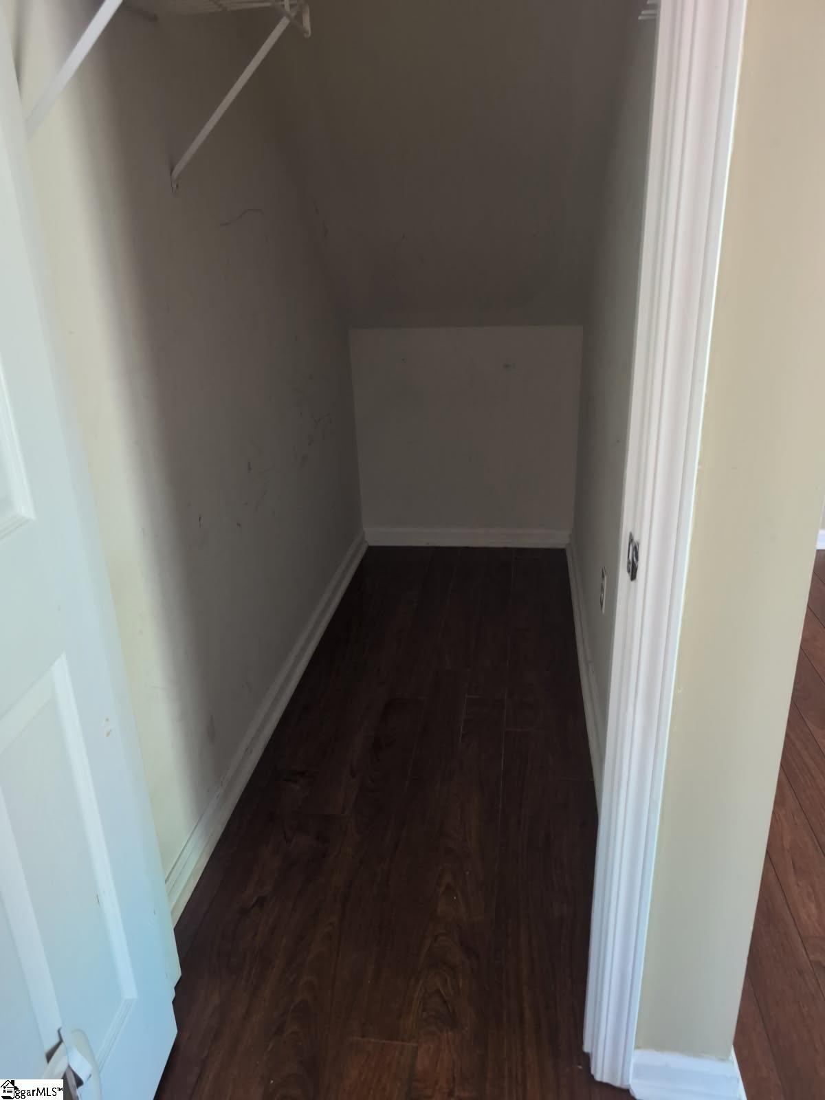 505 Chartwell Drive Property Photo 14