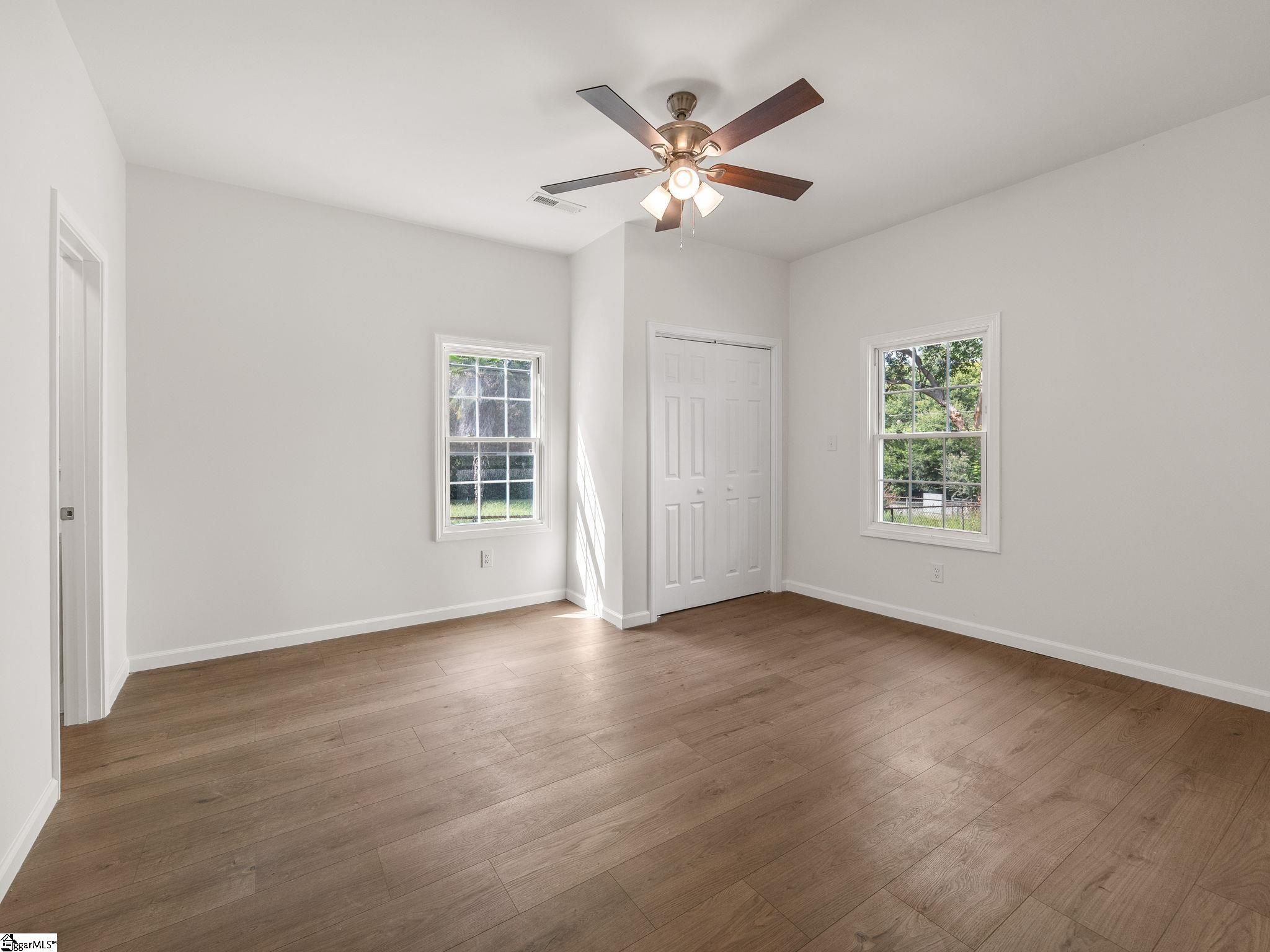 7729 Bradley Street Property Photo 12