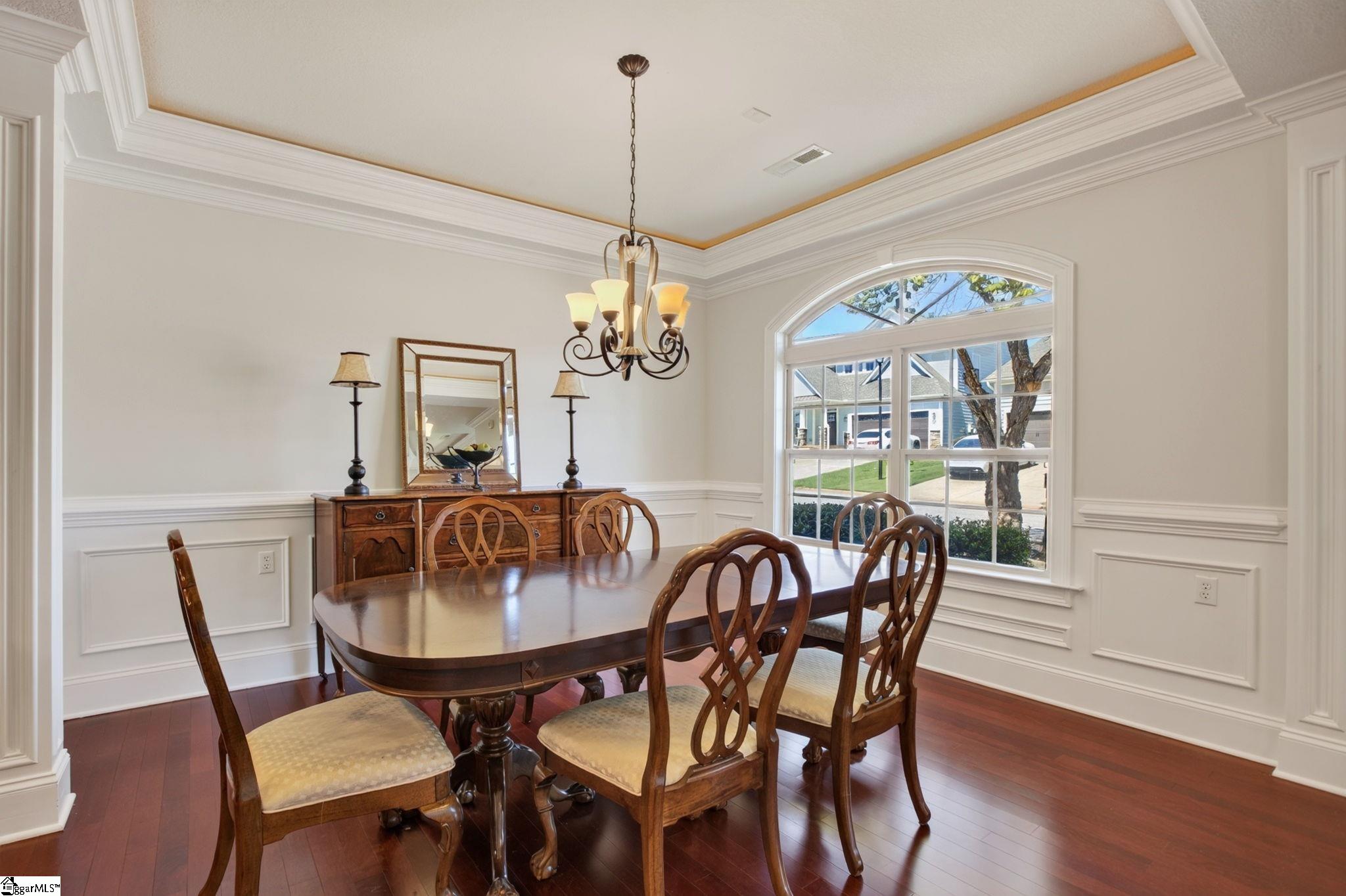 116 Bur Oak Drive Property Photo 14