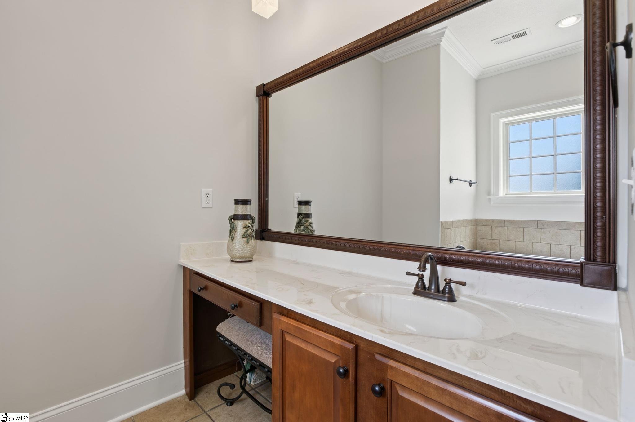 116 Bur Oak Drive Property Photo 34