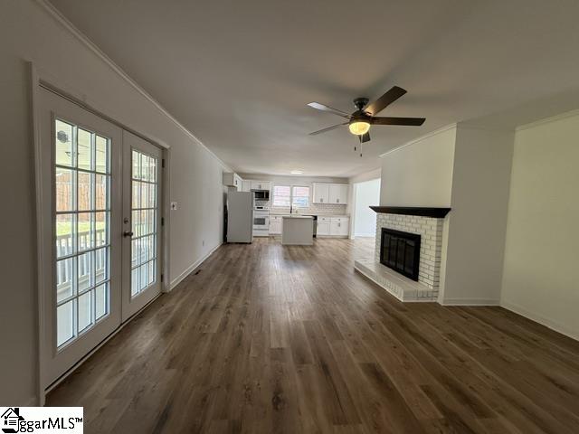 207 Azalea Court Property Photo 4