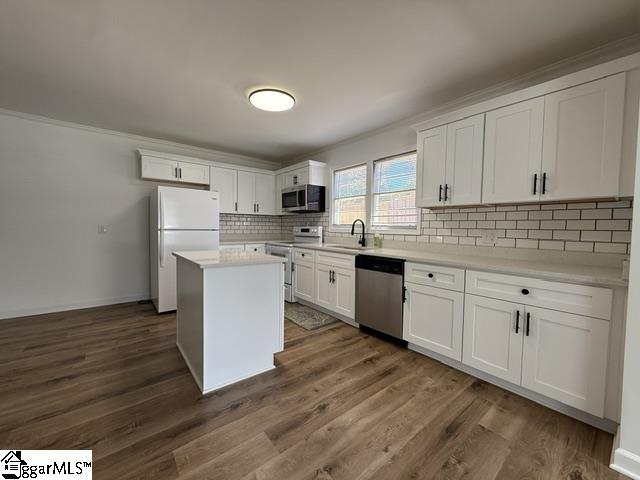 207 Azalea Court Property Photo 6
