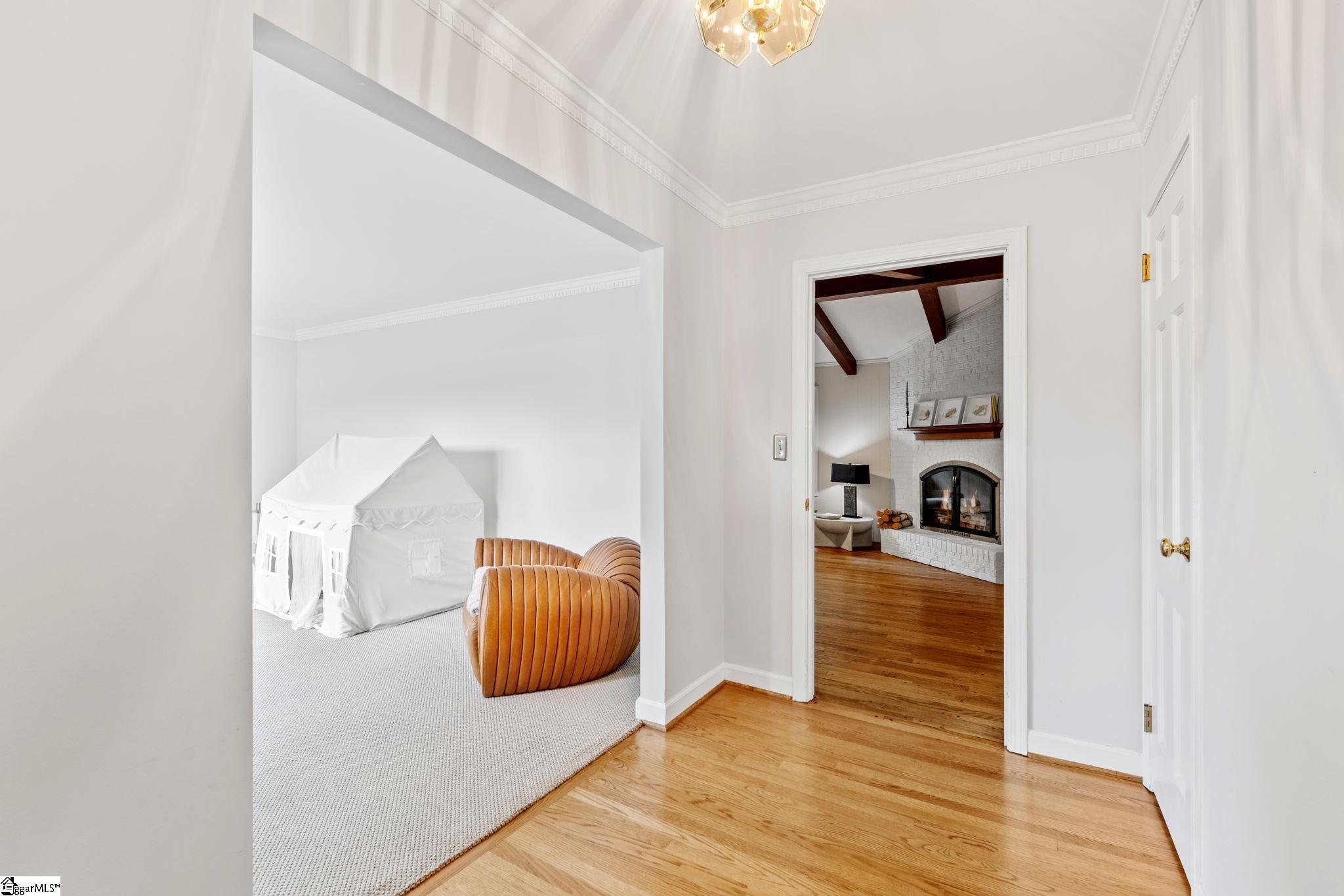 3 Providence Square Property Photo 5