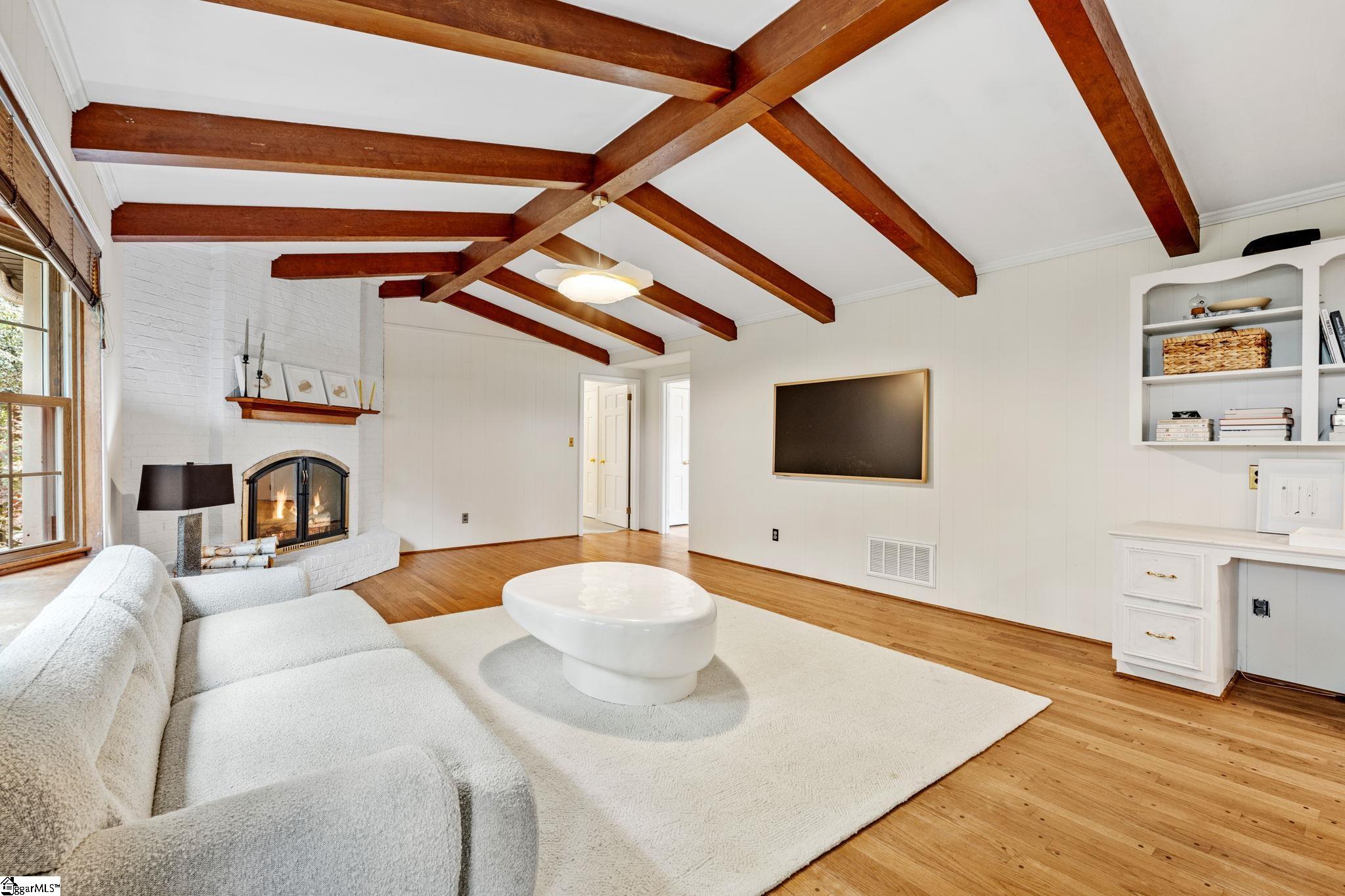 3 Providence Square Property Photo 9