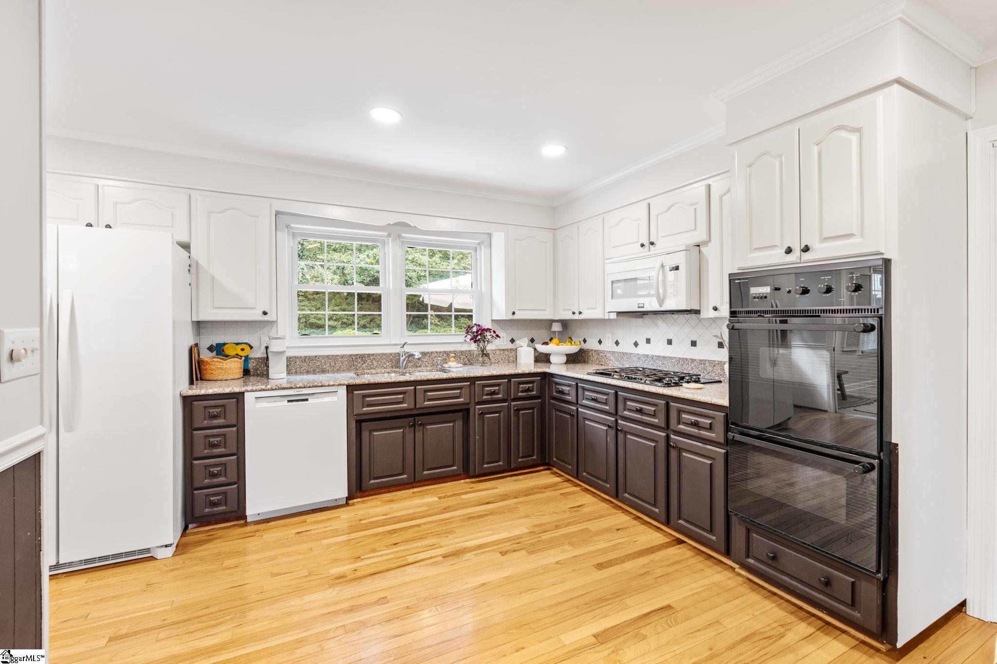 3 Providence Square Property Photo 11