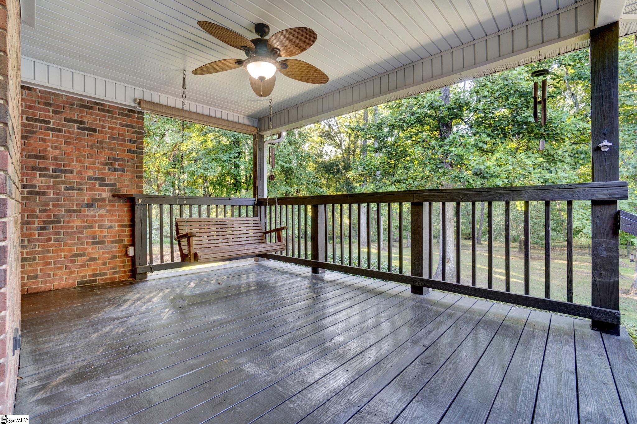 217 Wren Crossing Lane Property Photo 33