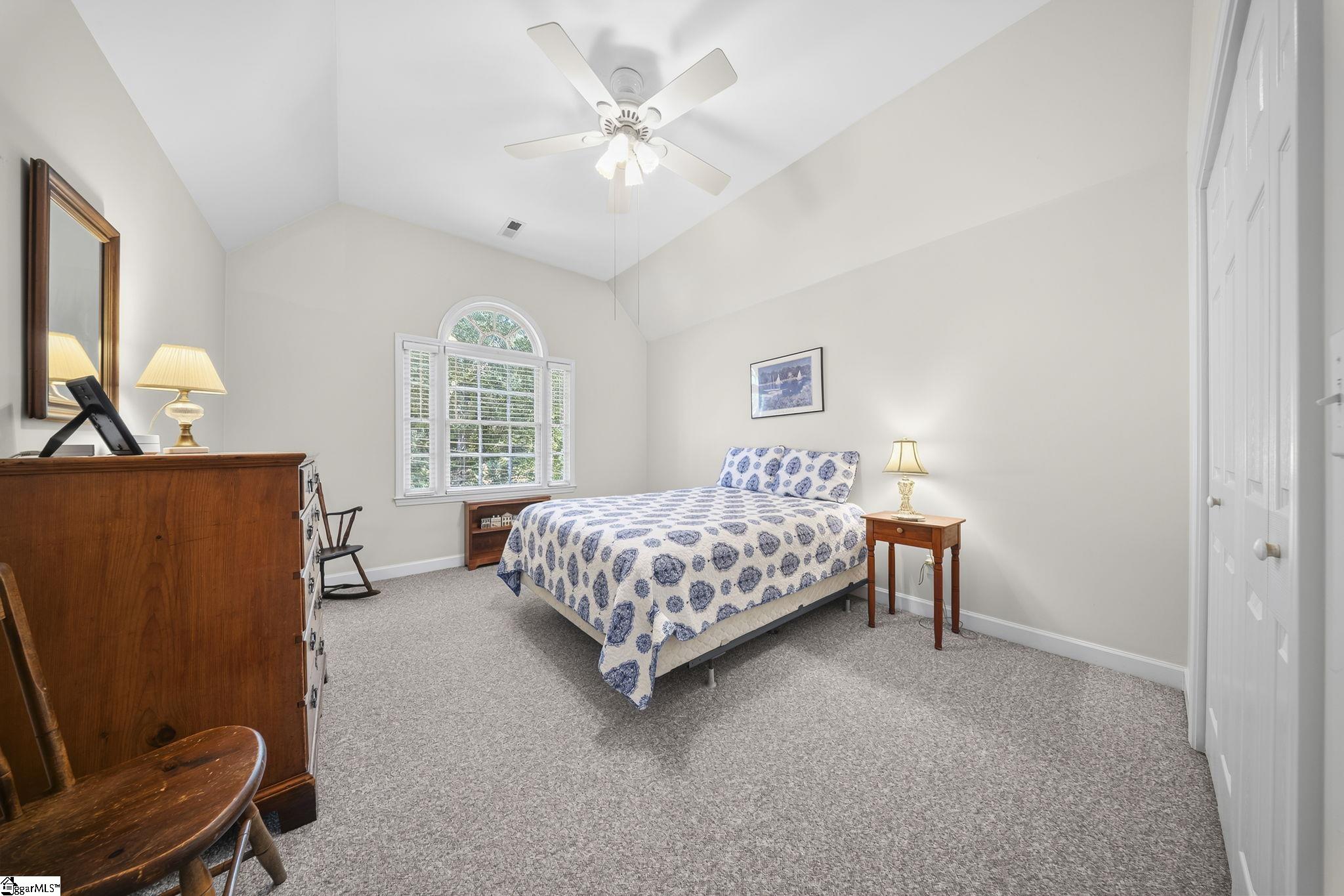 105 Wolf Run Drive Property Photo 12