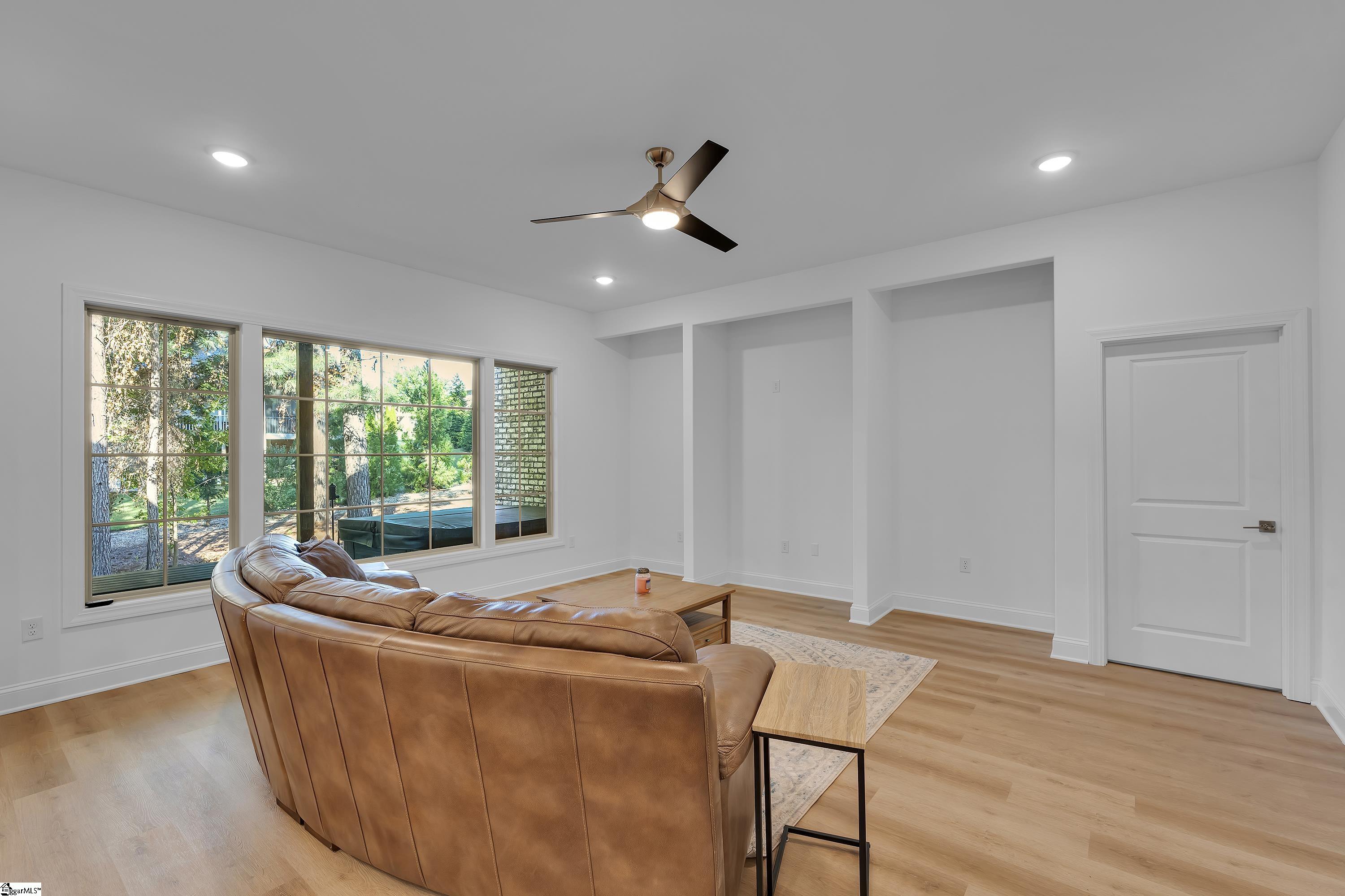 445 World Tour Drive Property Photo 31