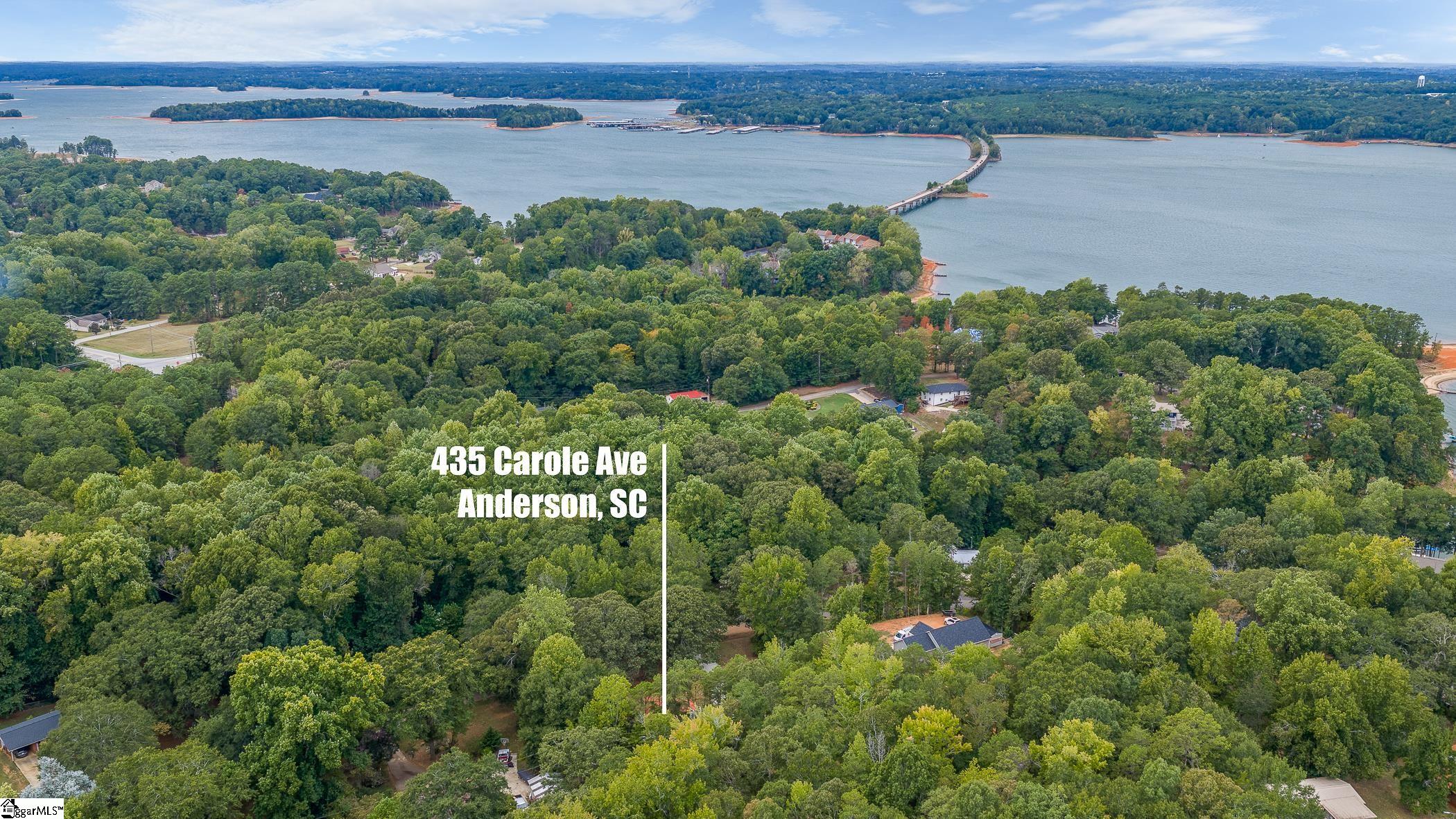 435 Carole Avenue Property Photo 17
