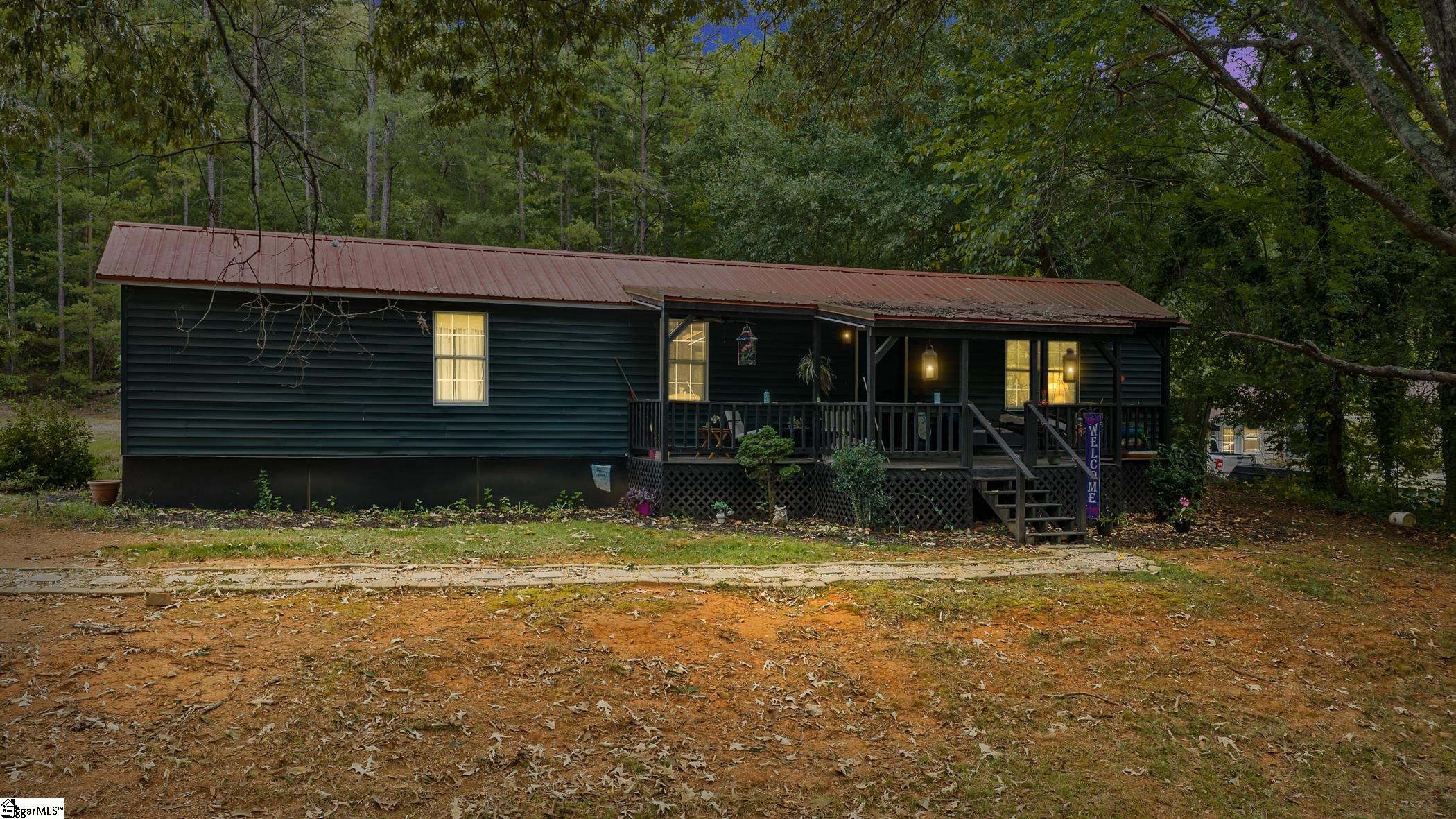 435 Carole Avenue Property Photo 18