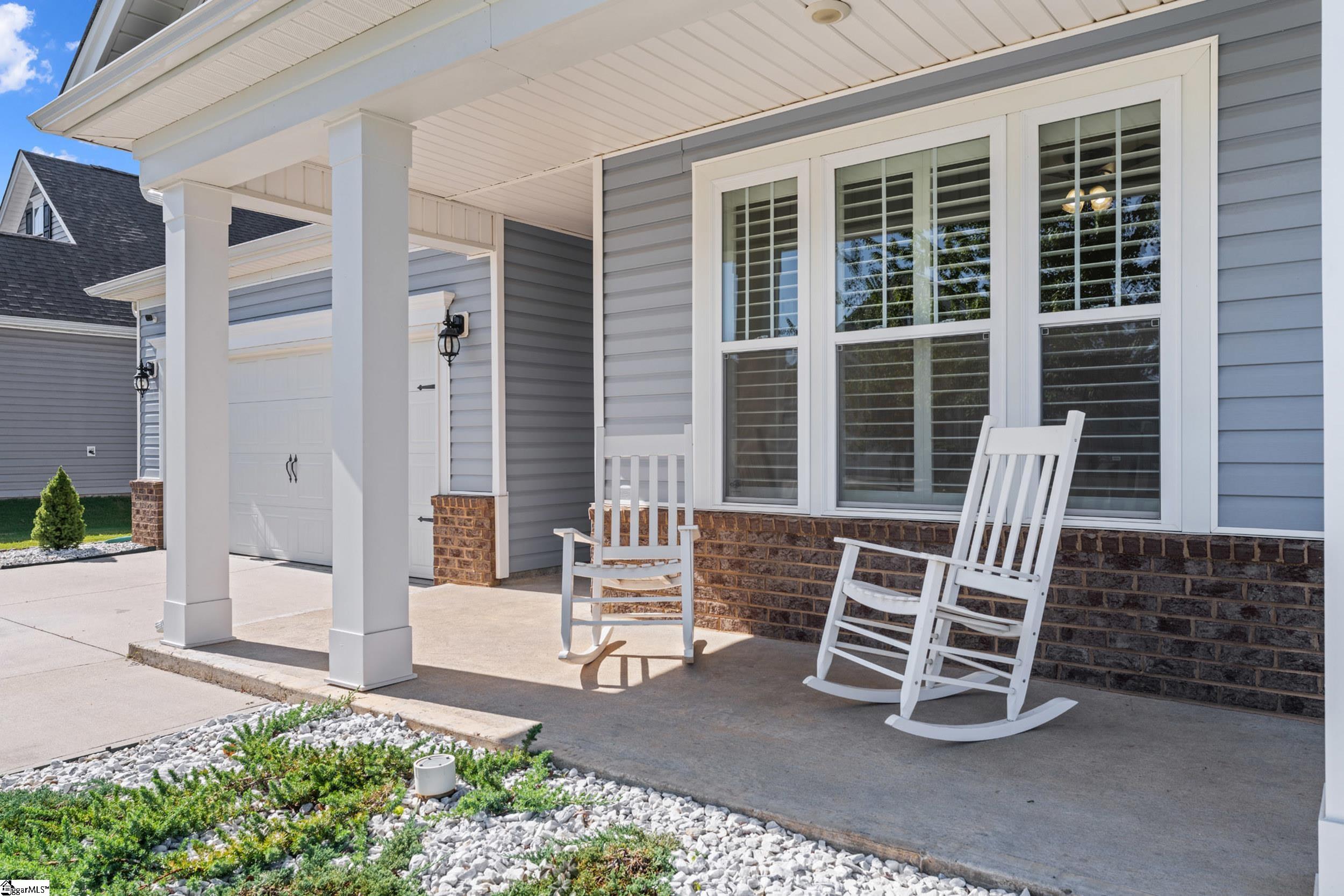 113 Yellow Fox Road Property Photo 2