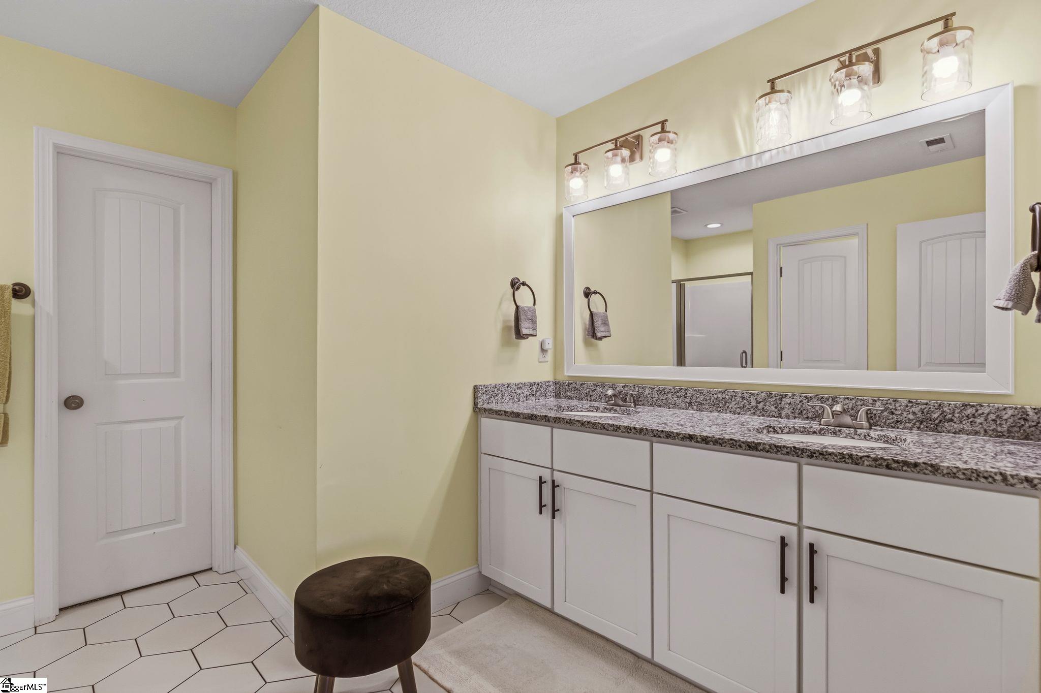 805 Haven Grey Drive Property Photo 23