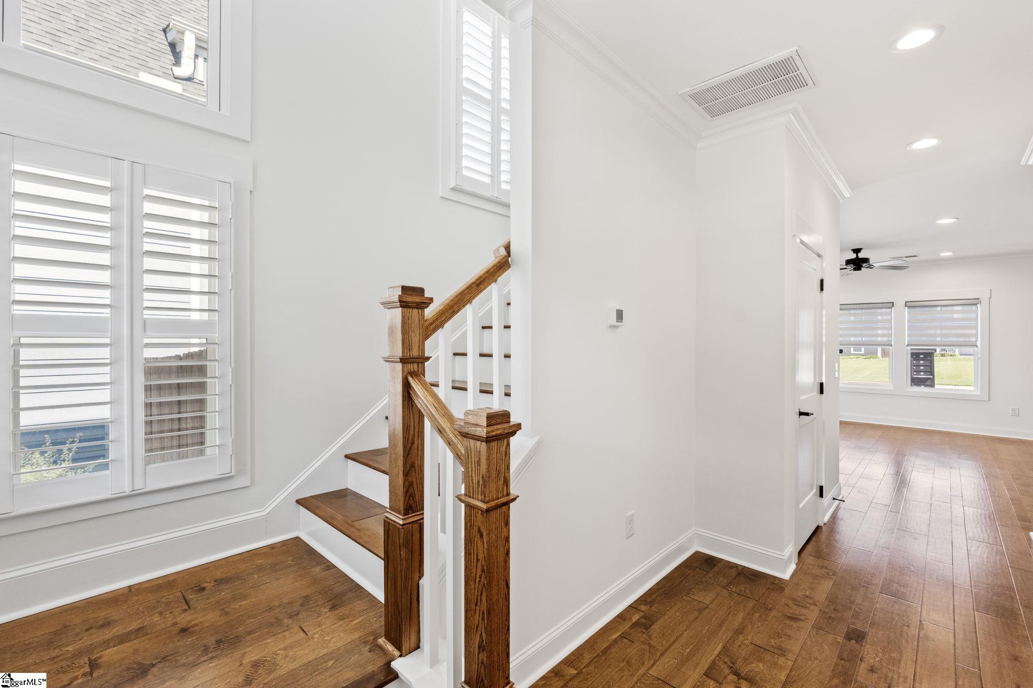 24 Ridgeway Avenue Property Photo 3