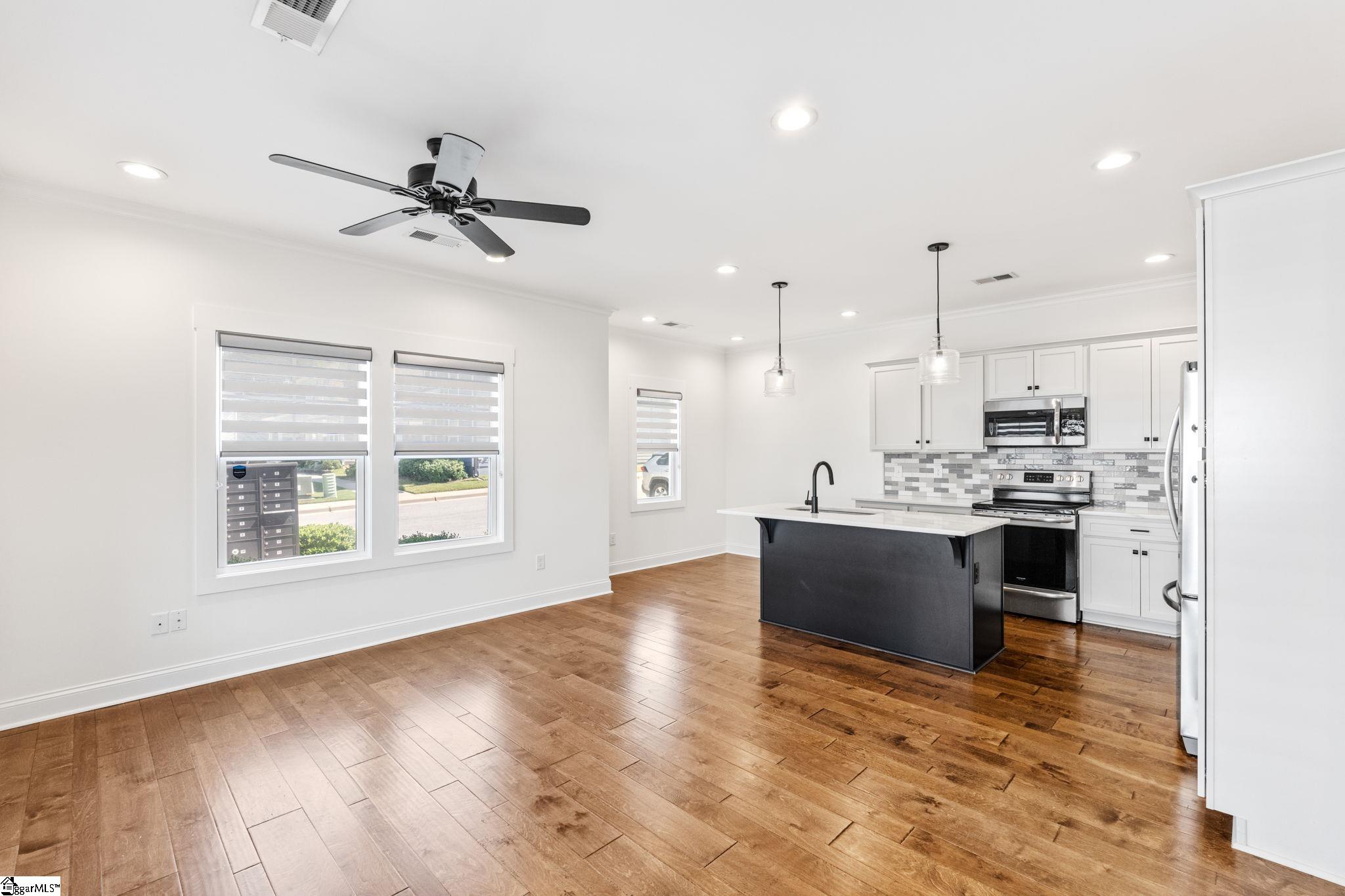 24 Ridgeway Avenue Property Photo 4