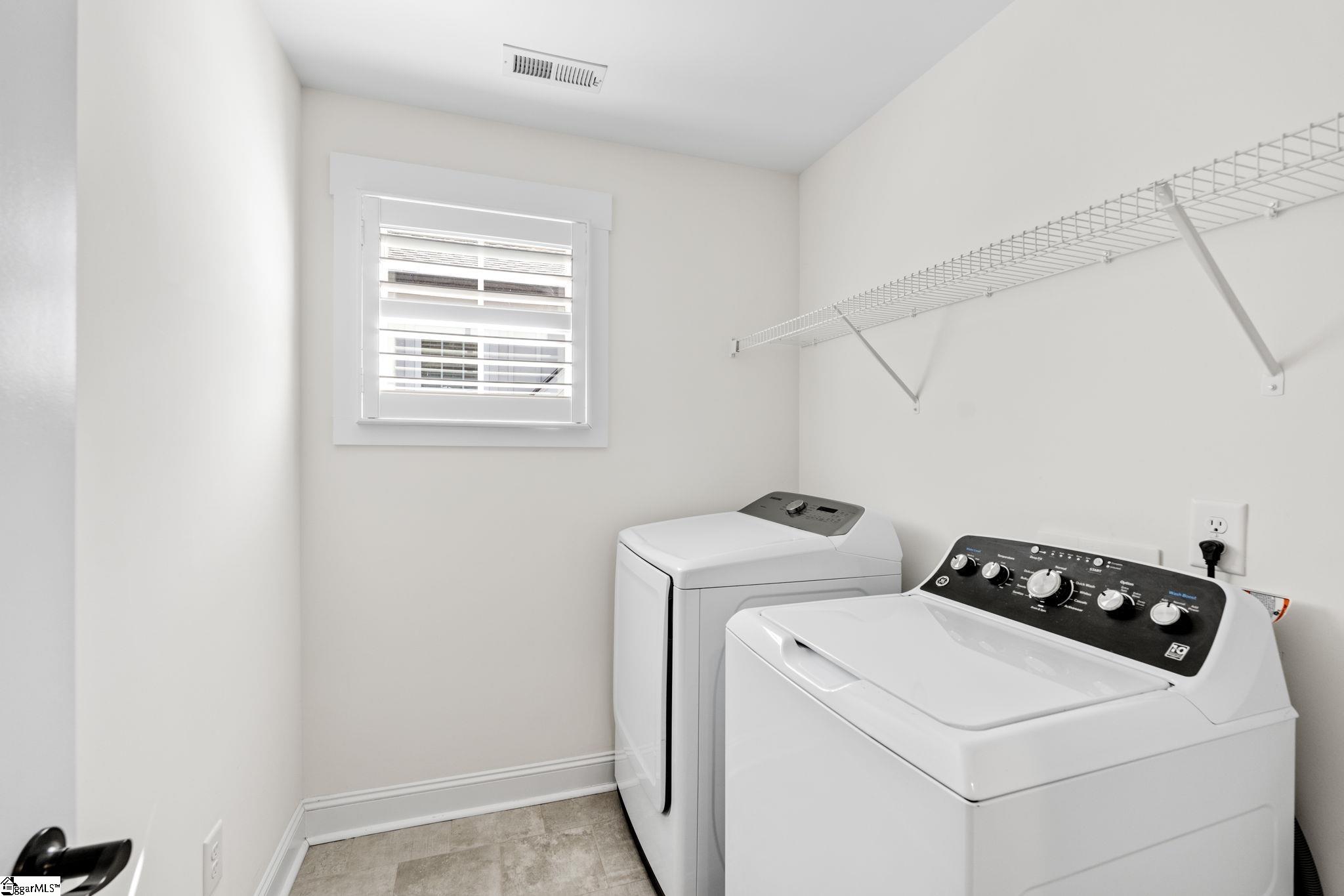 24 Ridgeway Avenue Property Photo 15