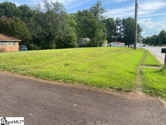 18812 Highway 72 East Property Photo 4