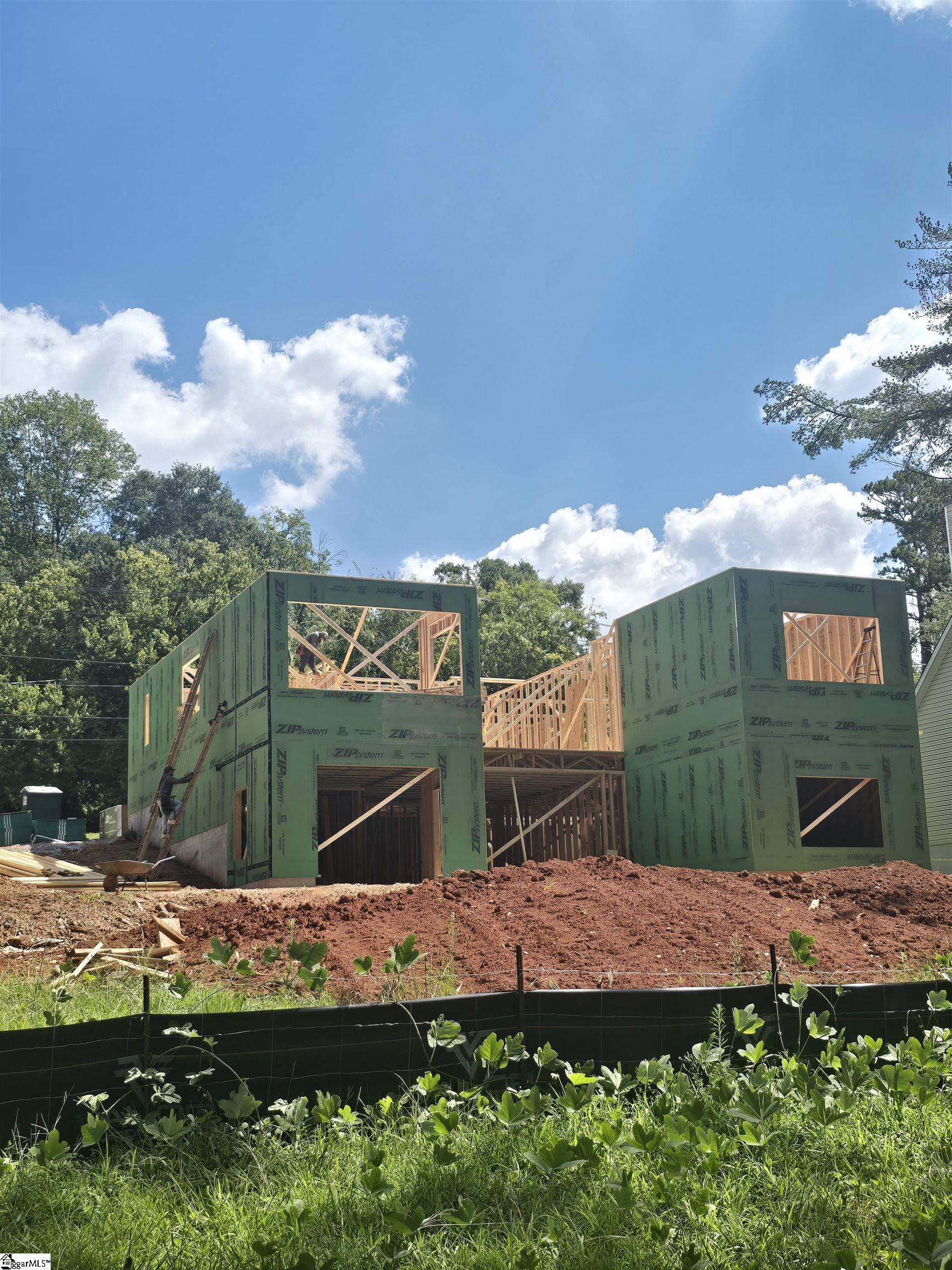 16 Brookview Circle Property Photo 7