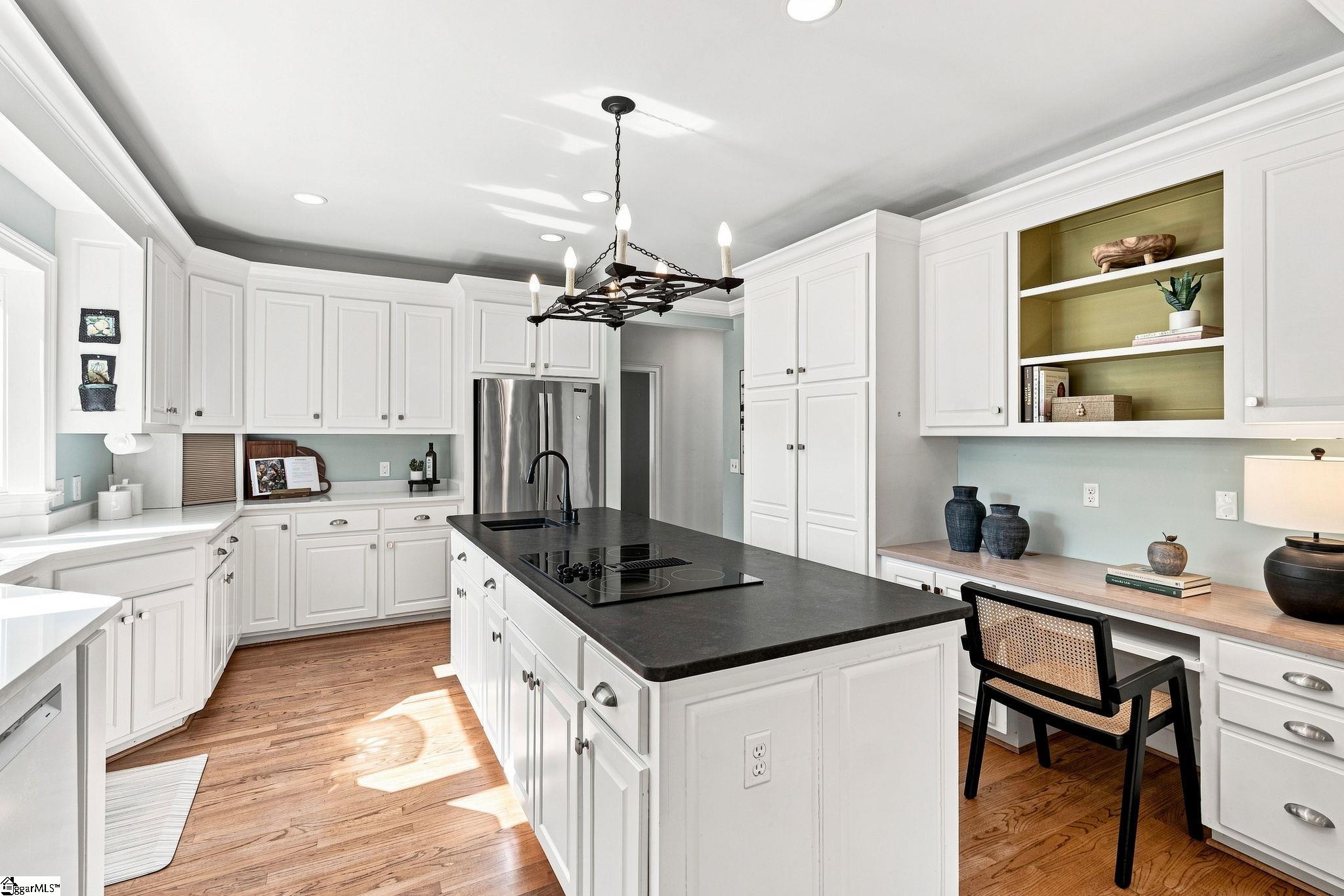 41 Lanneau Drive Property Photo 17