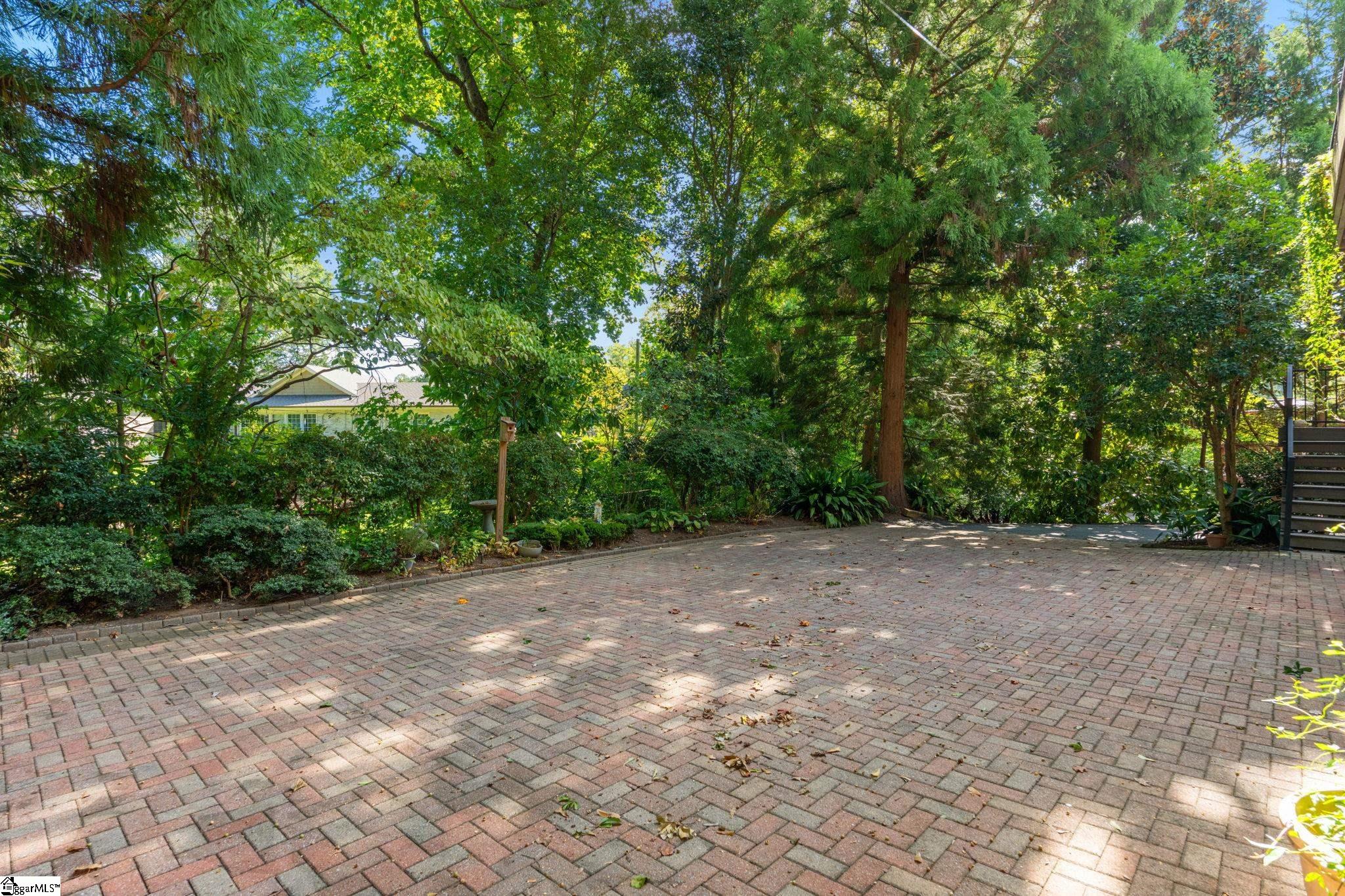 41 Lanneau Drive Property Photo 49