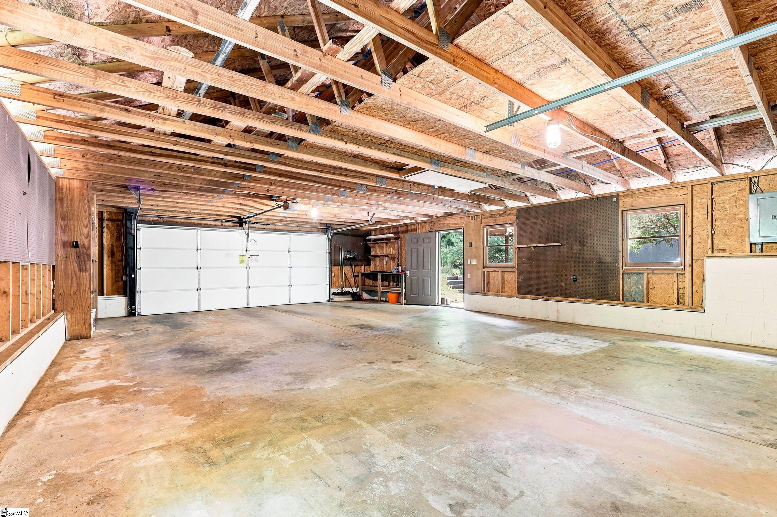 87 Robertson Road Property Photo 36