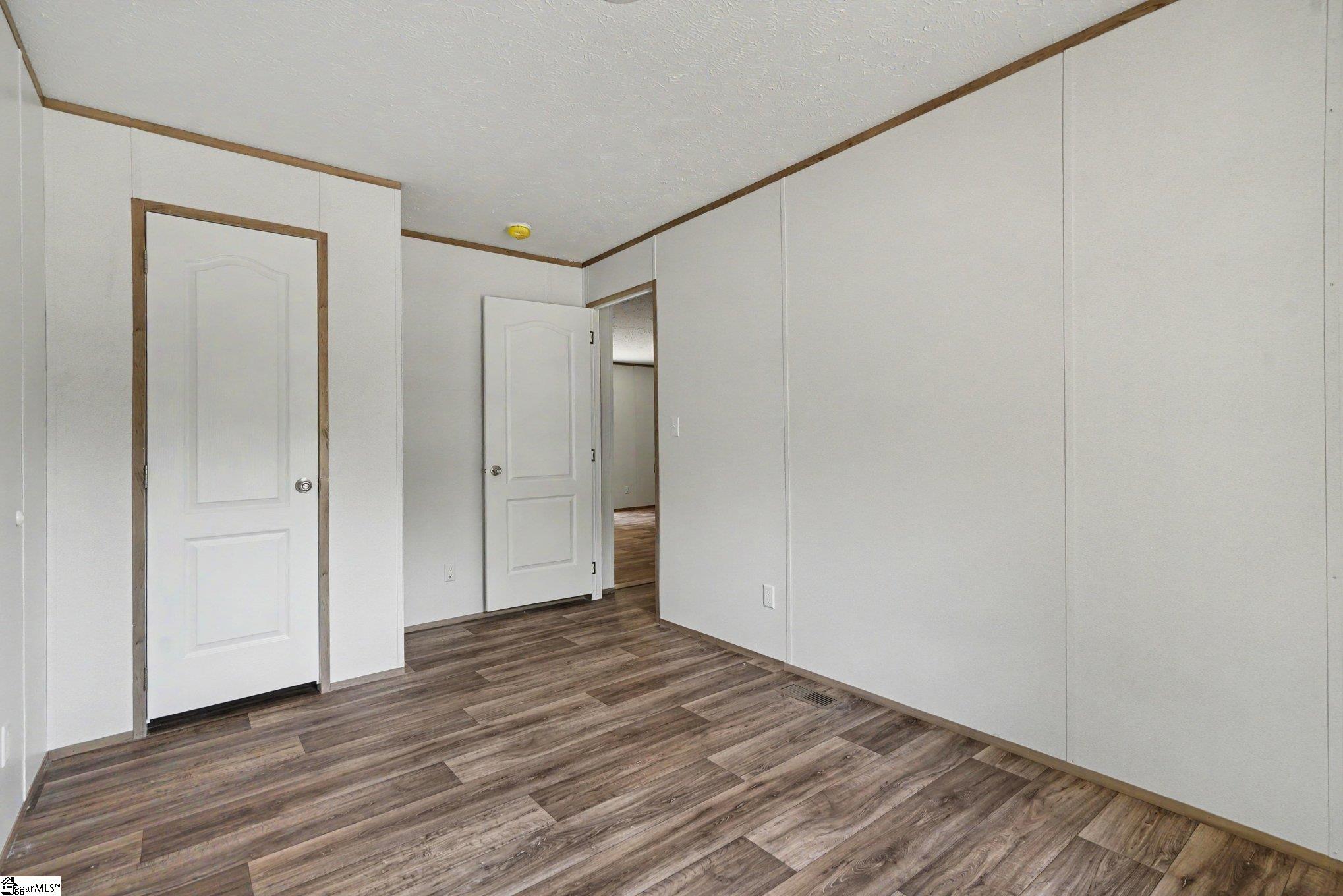 332 Shenandoah Drive Property Photo 27
