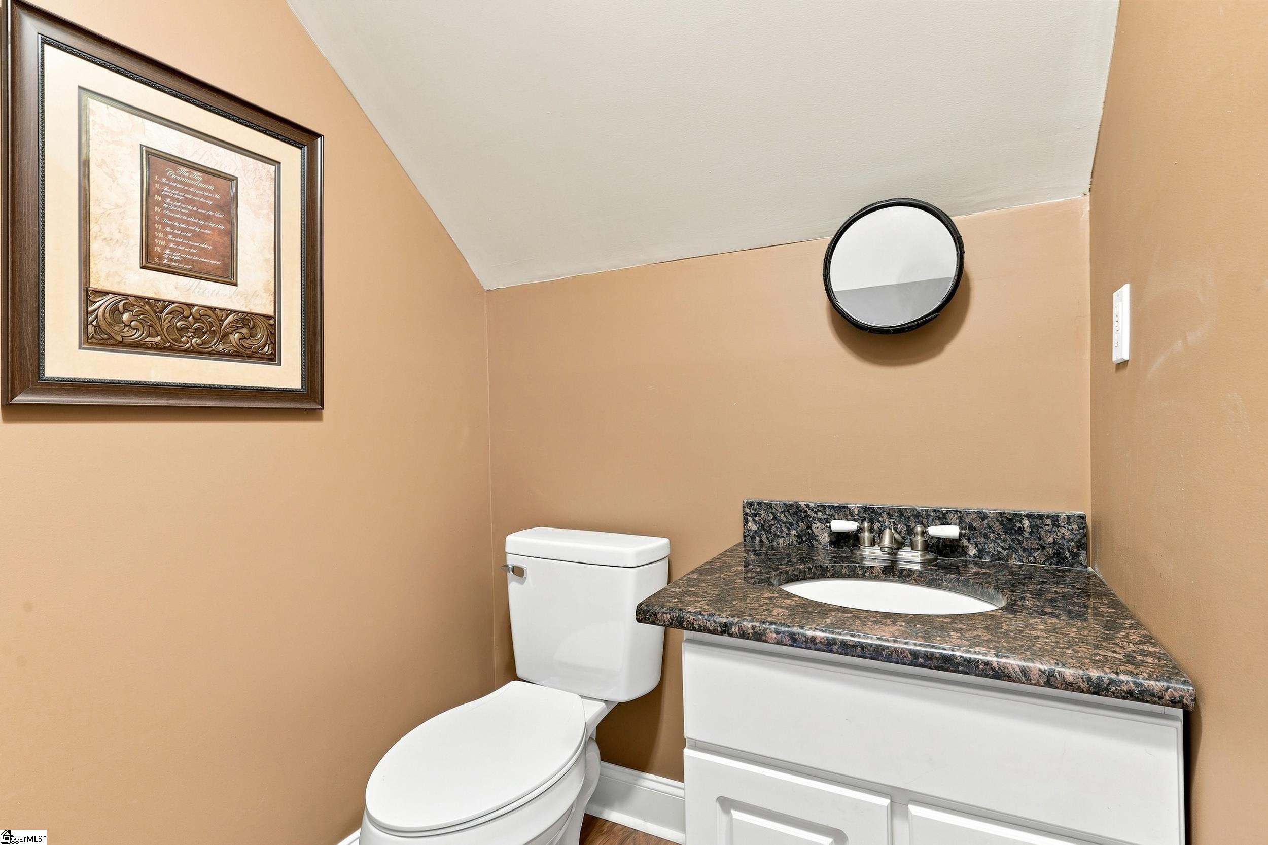 104 N Windy Point Property Photo 30