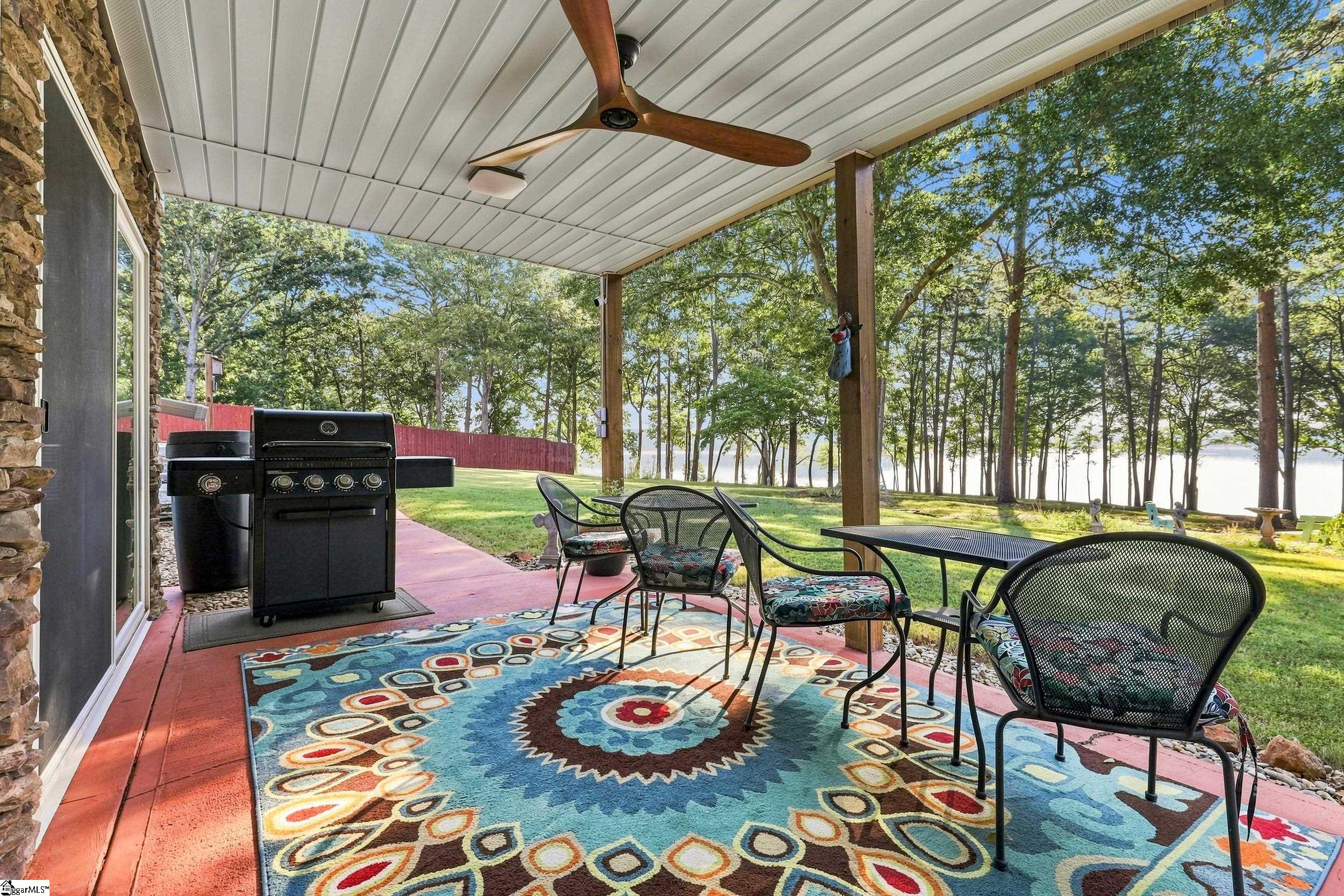 104 N Windy Point Property Photo 33
