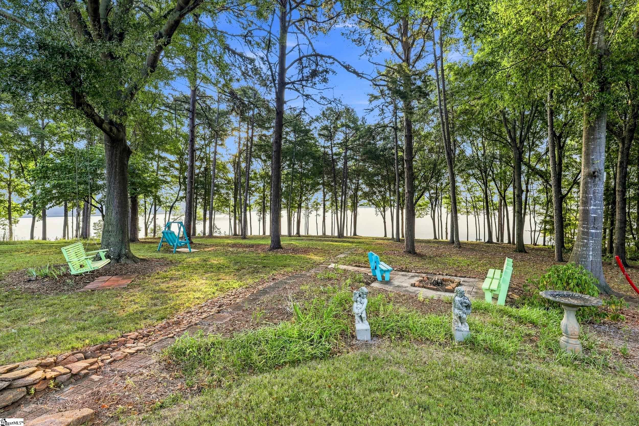 104 N Windy Point Property Photo 37