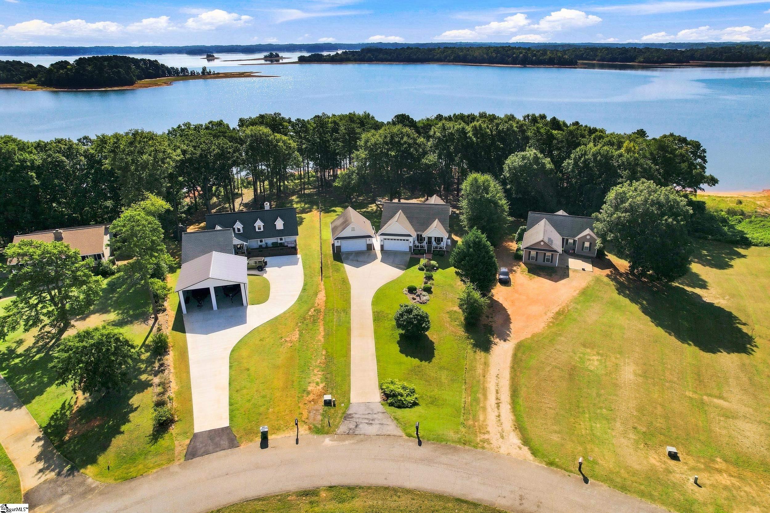 104 N Windy Point Property Photo 45