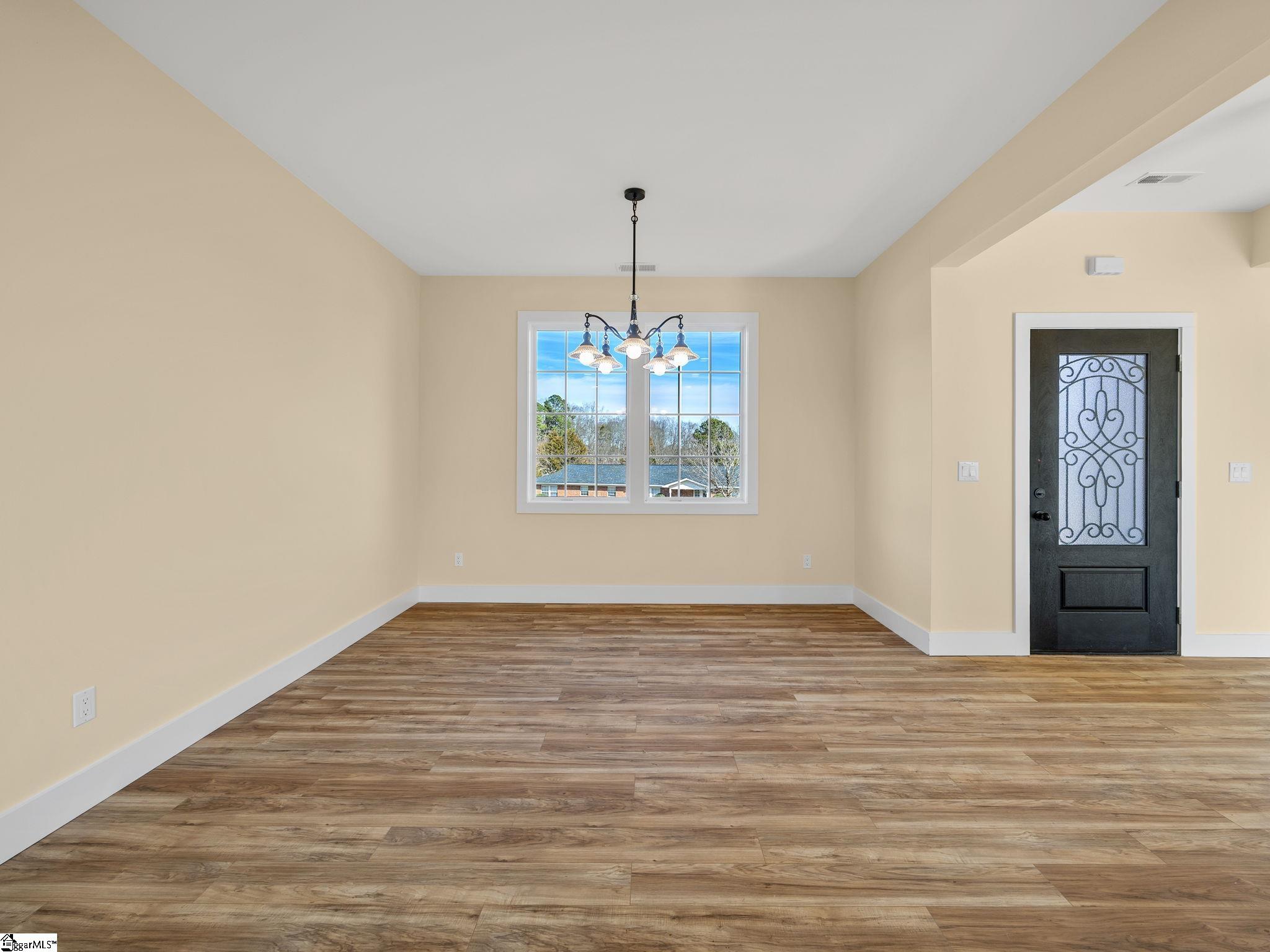 224 W Clark Road Property Photo 15