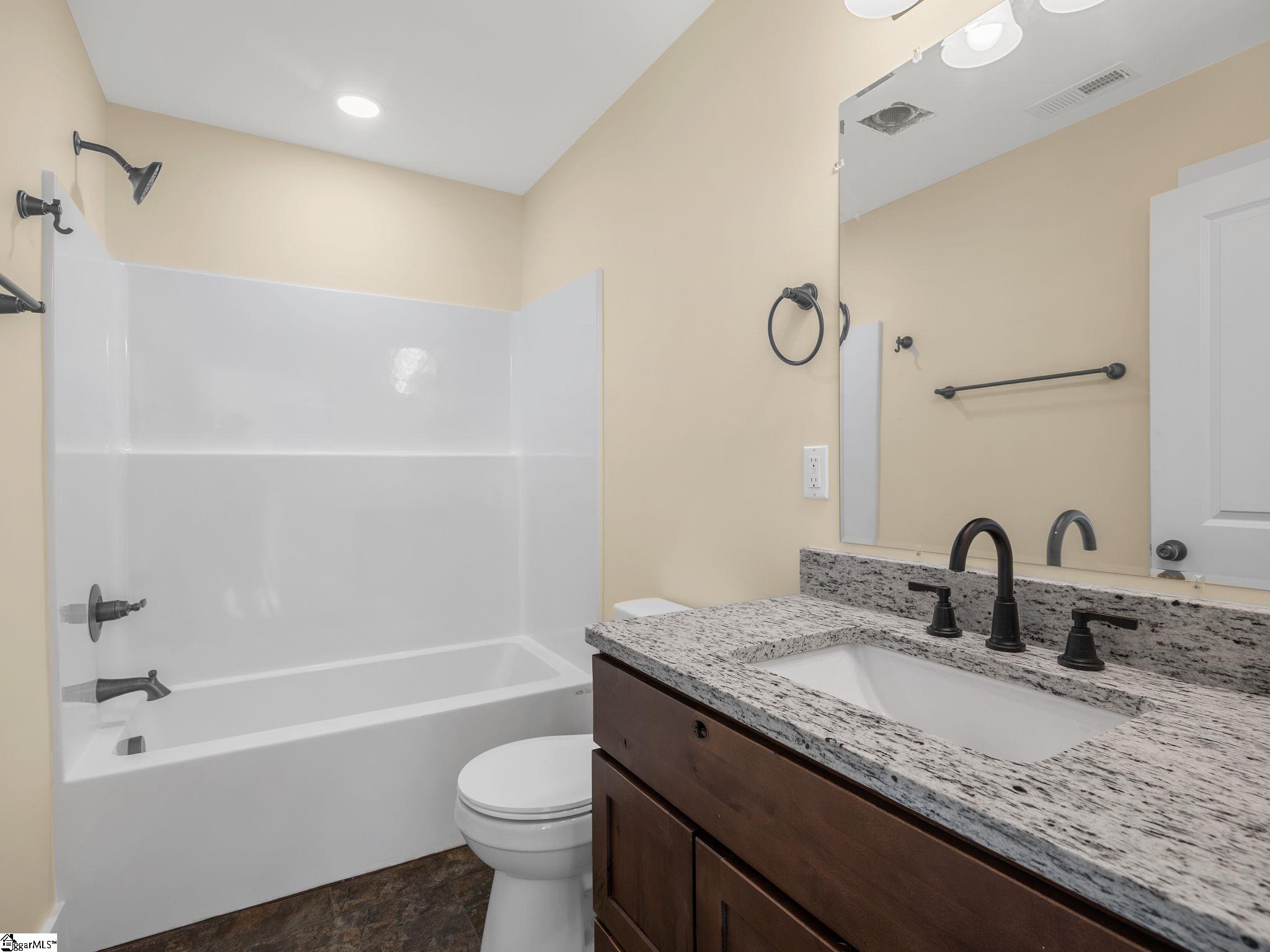 224 W Clark Road Property Photo 33