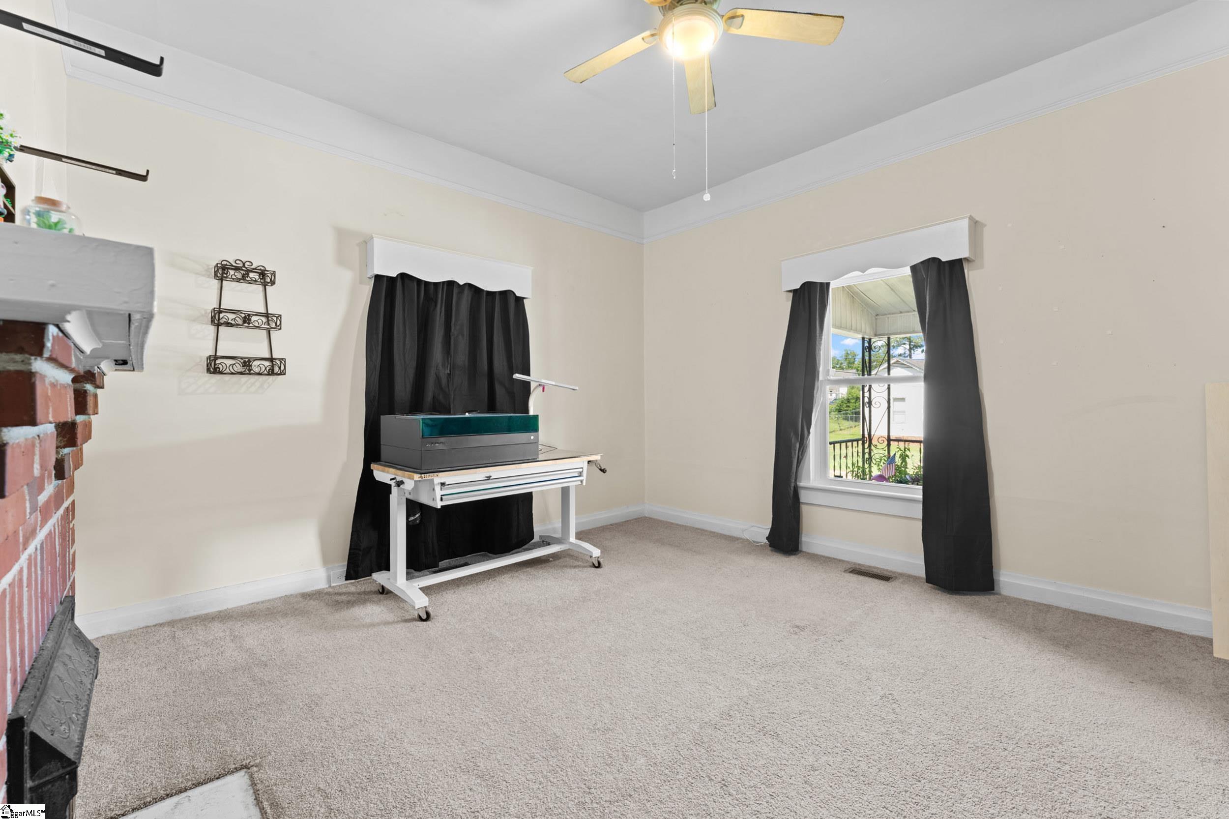 31 & 33 N Greenwood Avenue Property Photo 22