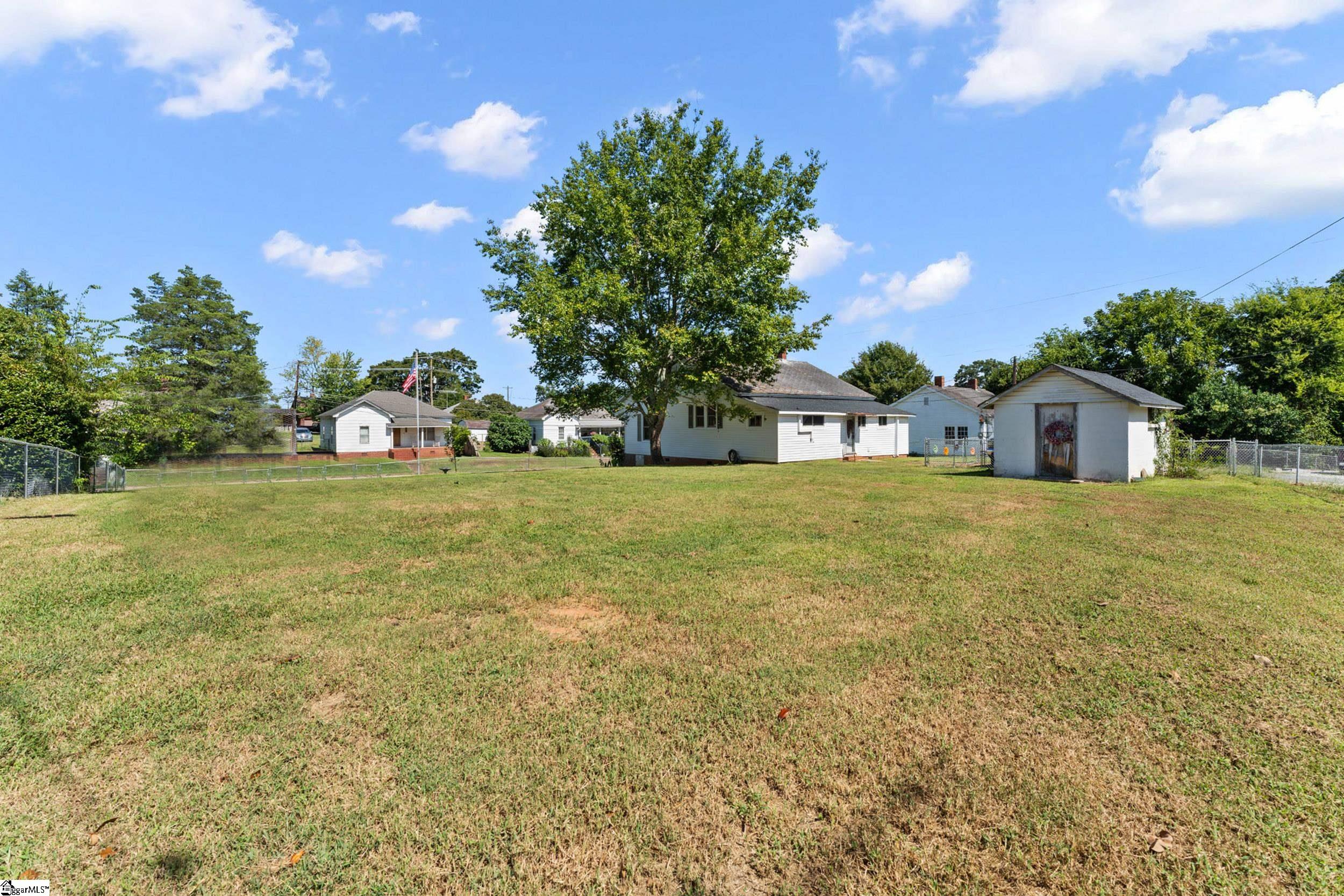 31 & 33 N Greenwood Avenue Property Photo 26