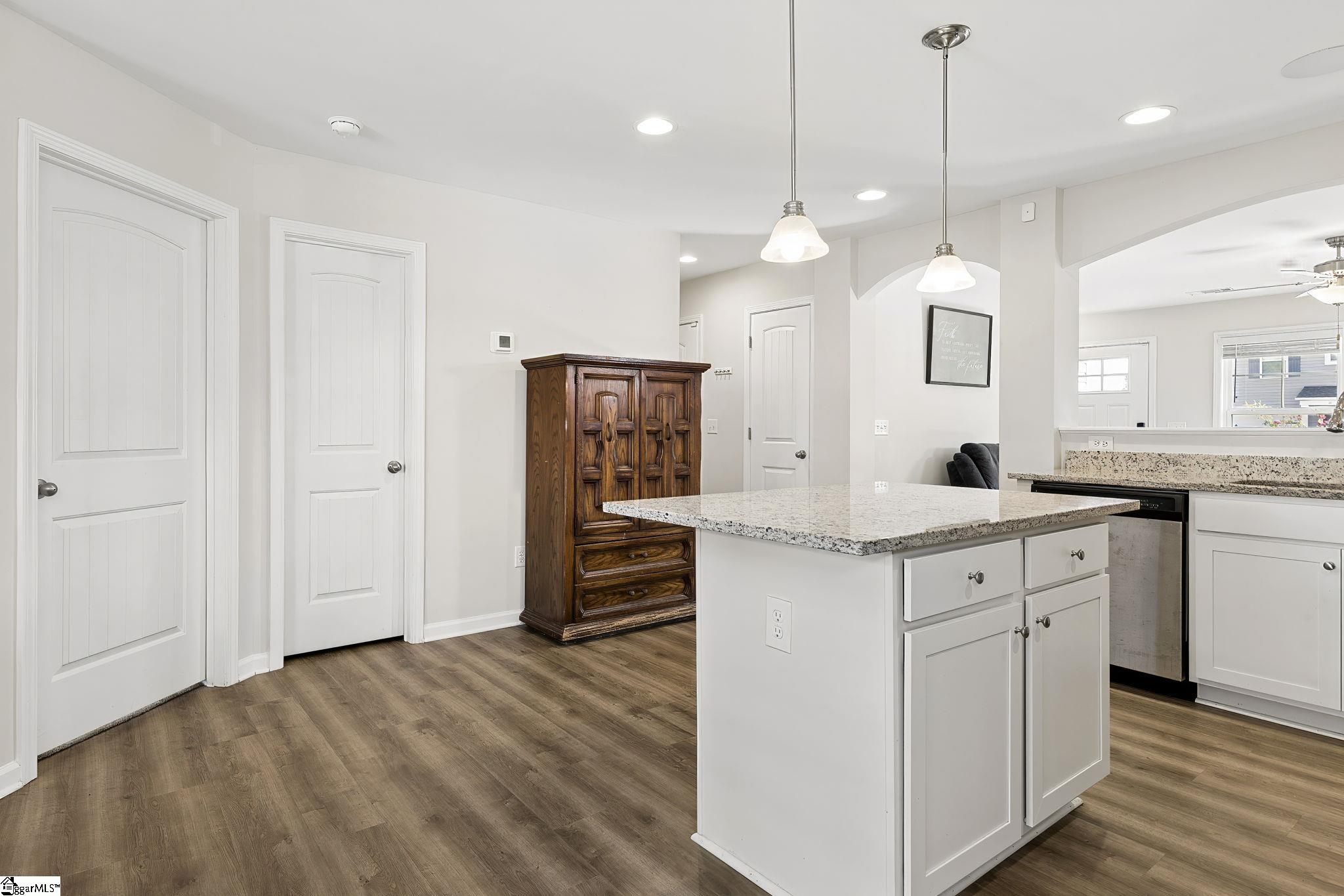 14 Steeds Glen Road Property Photo 6