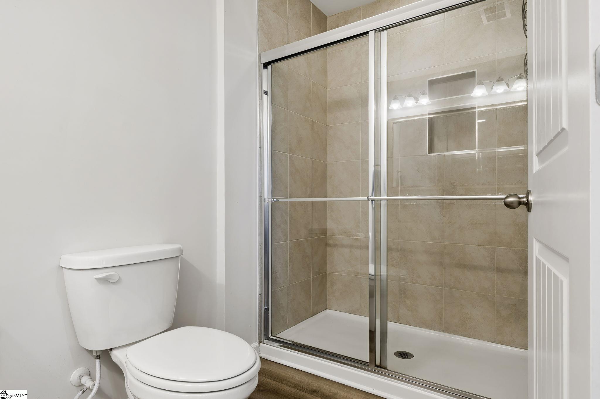 14 Steeds Glen Road Property Photo 13