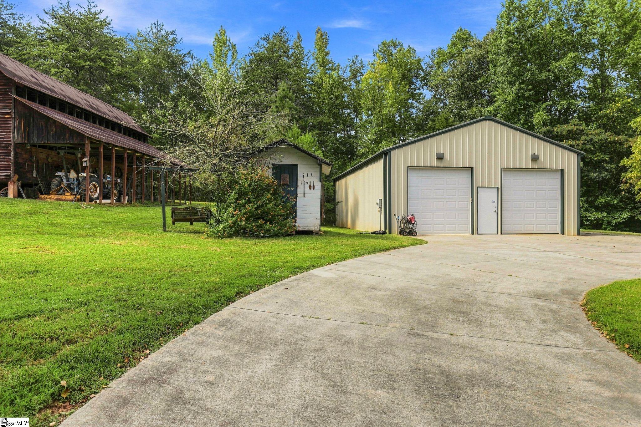 891 Dalton Road Property Photo 9