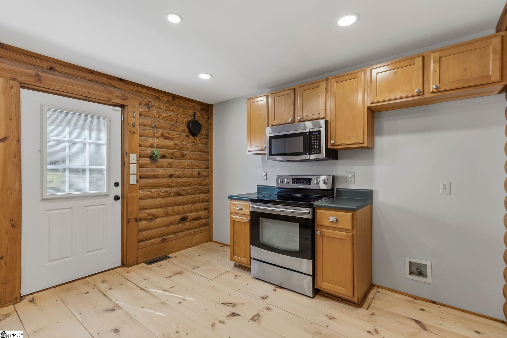 891 Dalton Road Property Photo 24