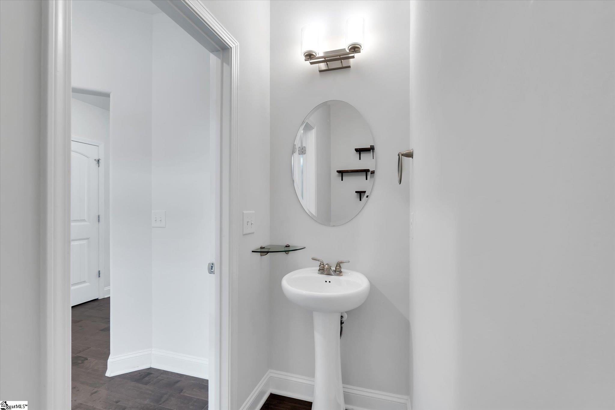 119 Rushing Creek Lane Property Photo 3