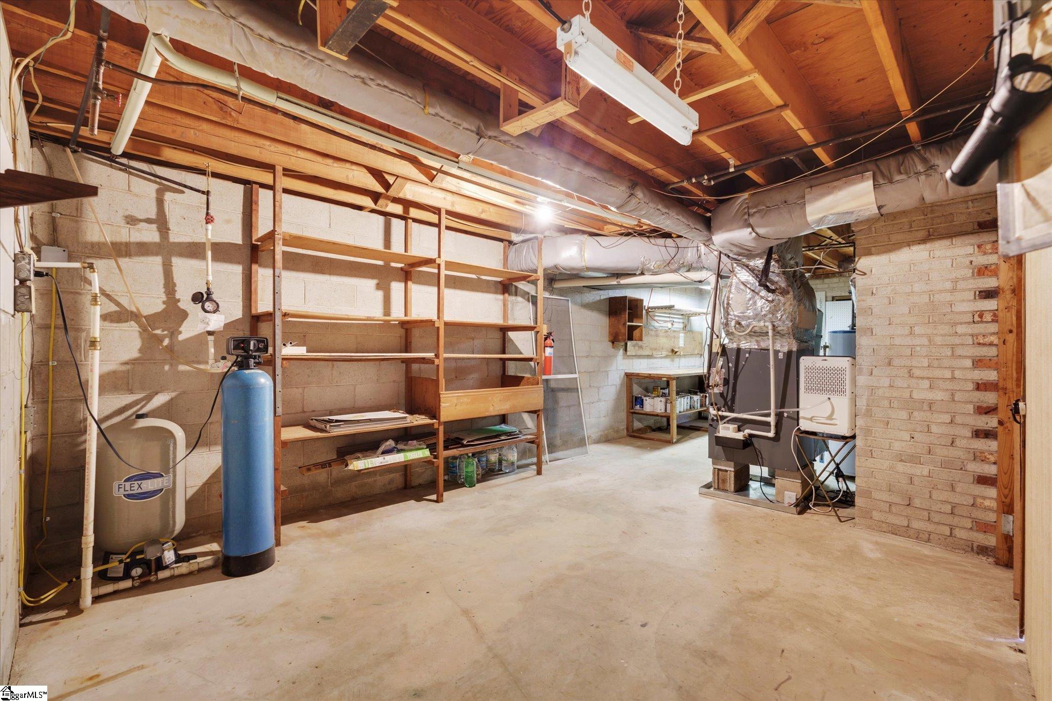 609 Pelham Road Property Photo 34