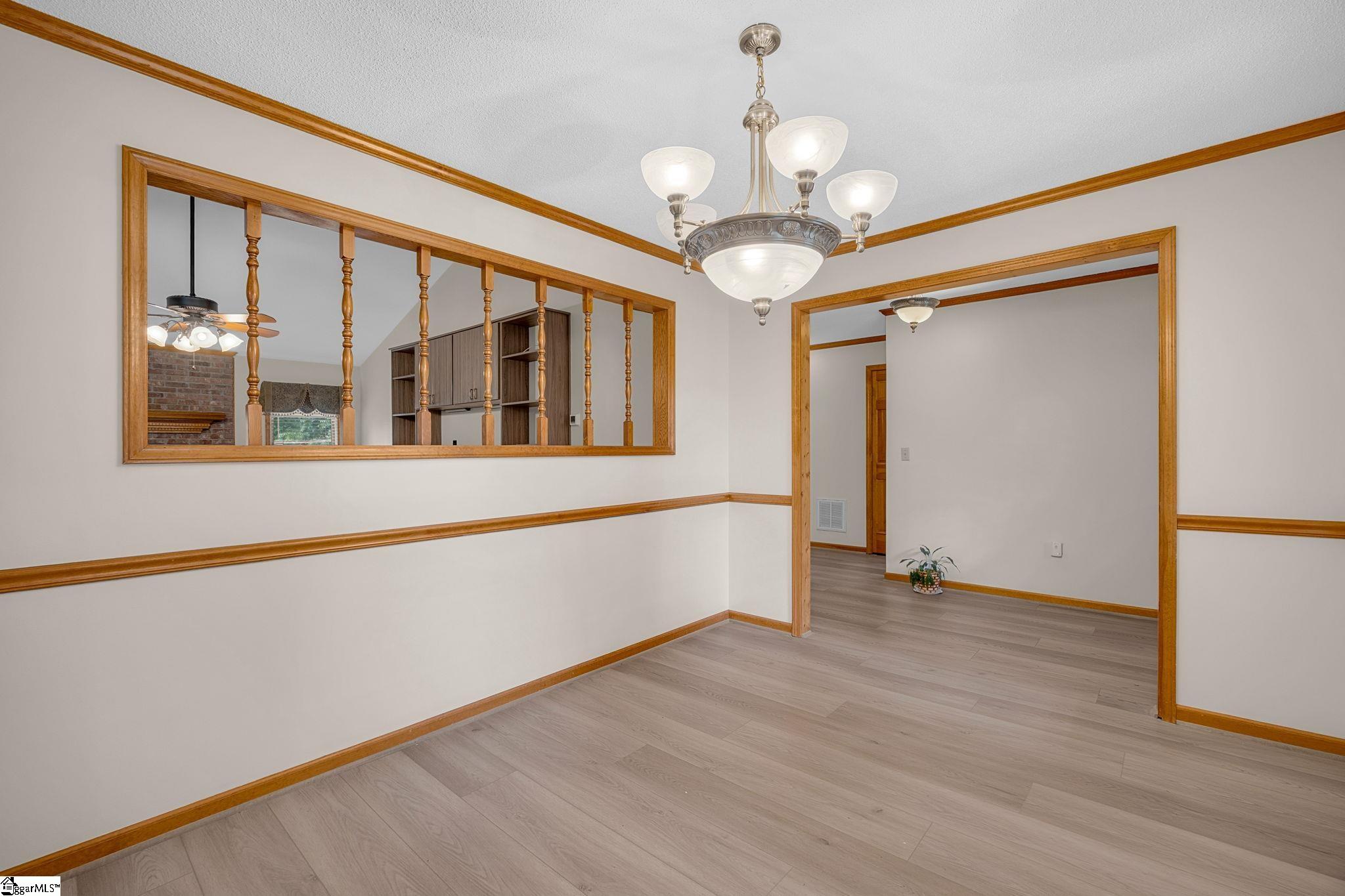 200 Wren Way Property Photo 6