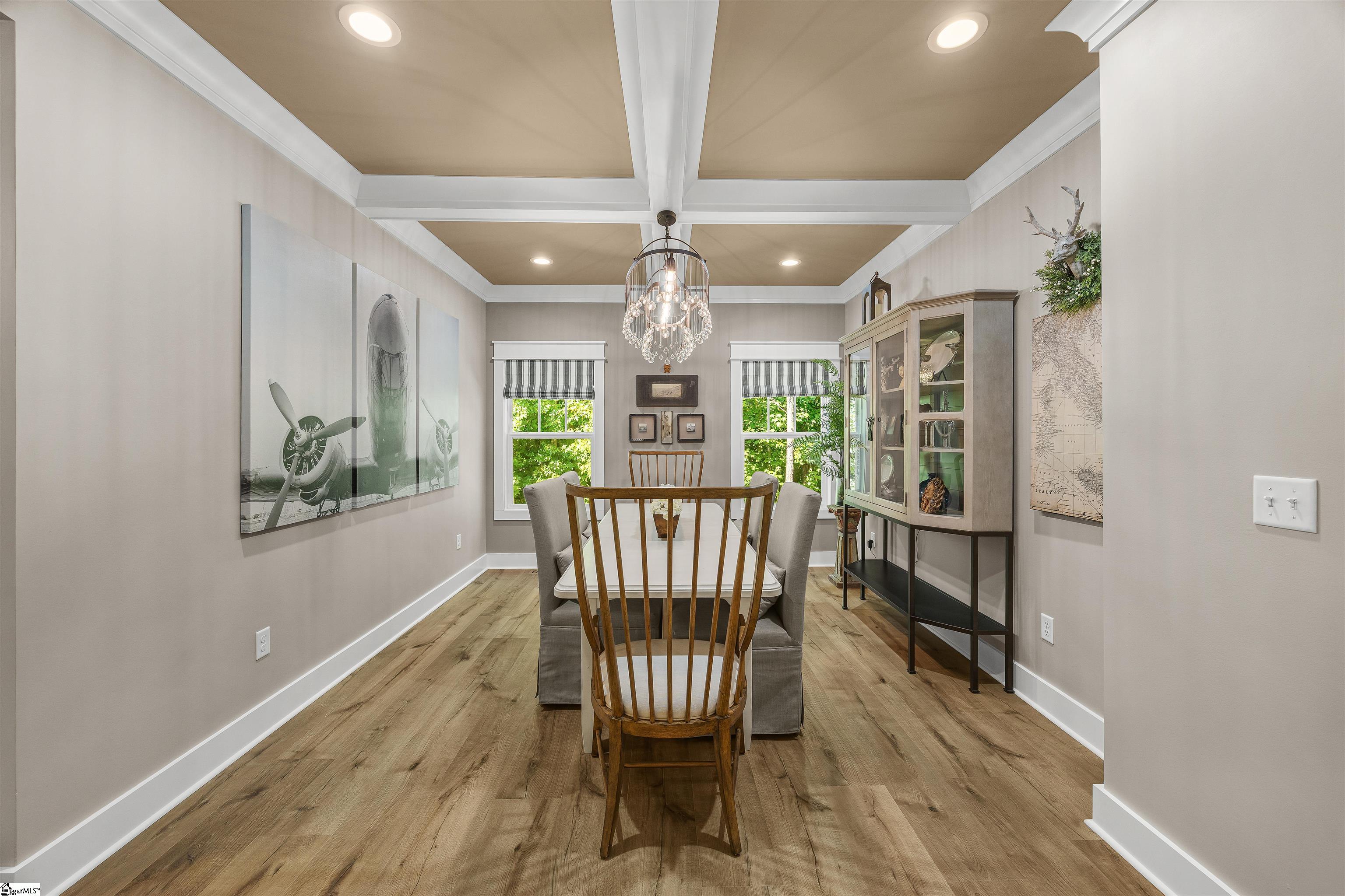 7 Maxfli Court Property Photo 5