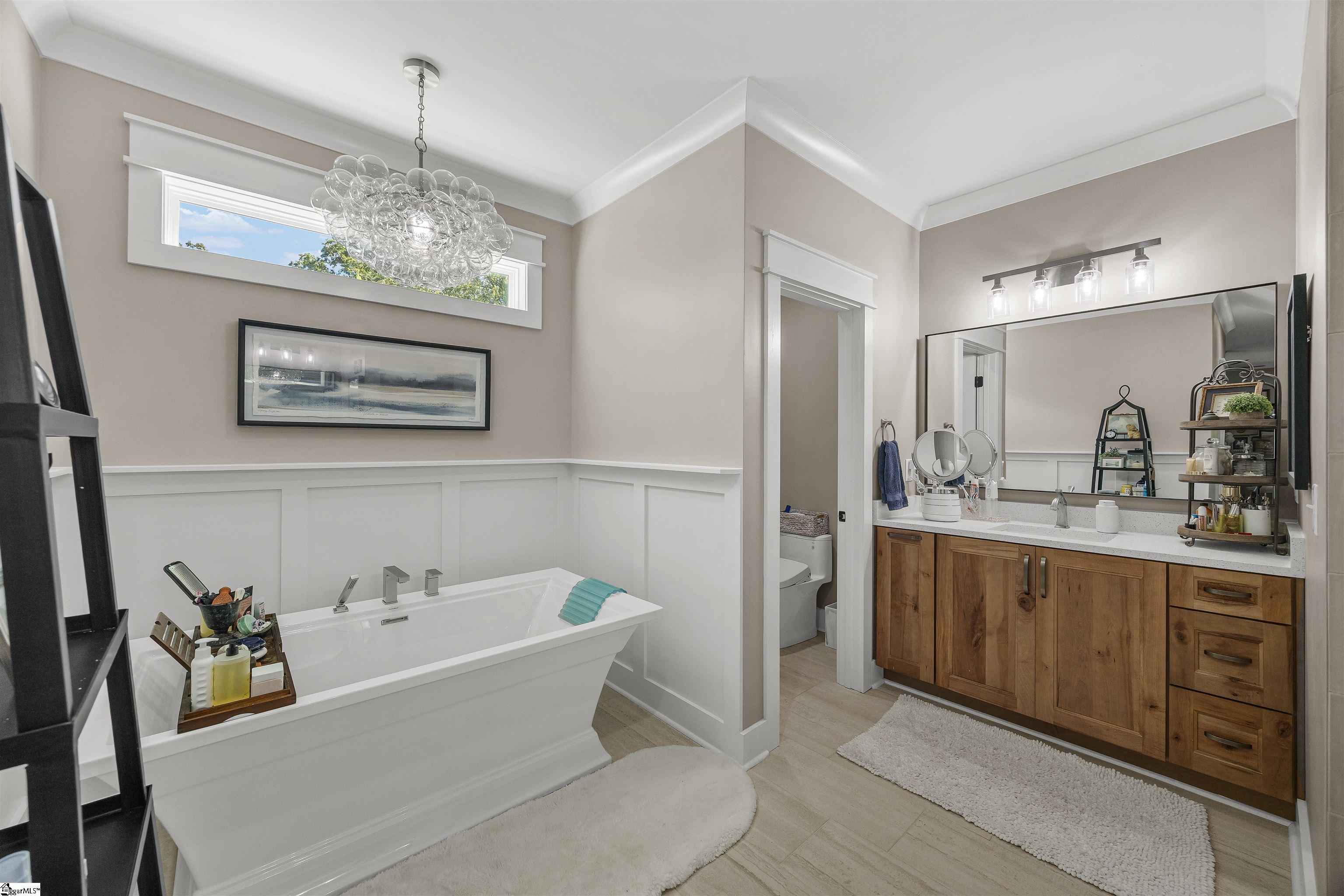 7 Maxfli Court Property Photo 19