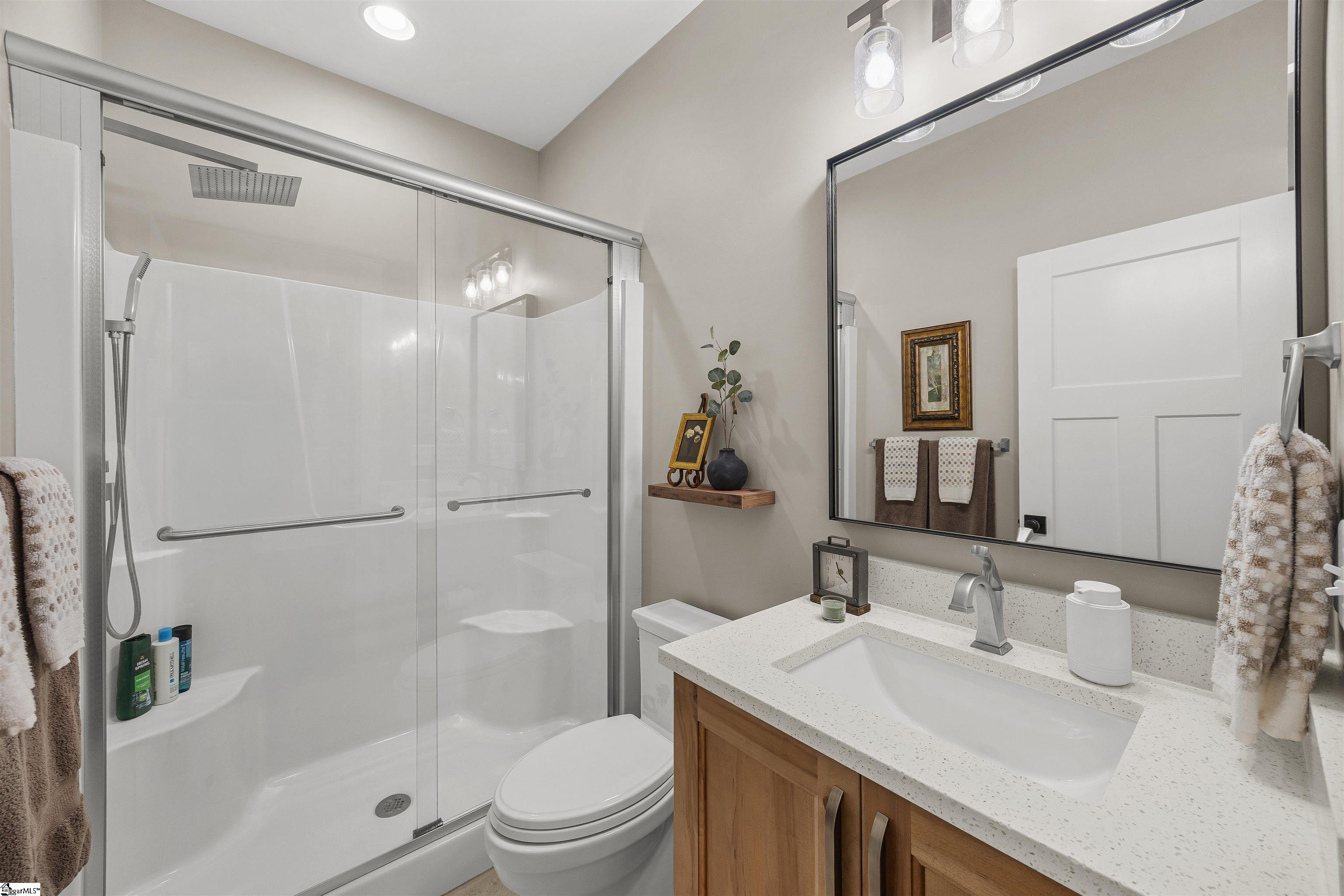 7 Maxfli Court Property Photo 28