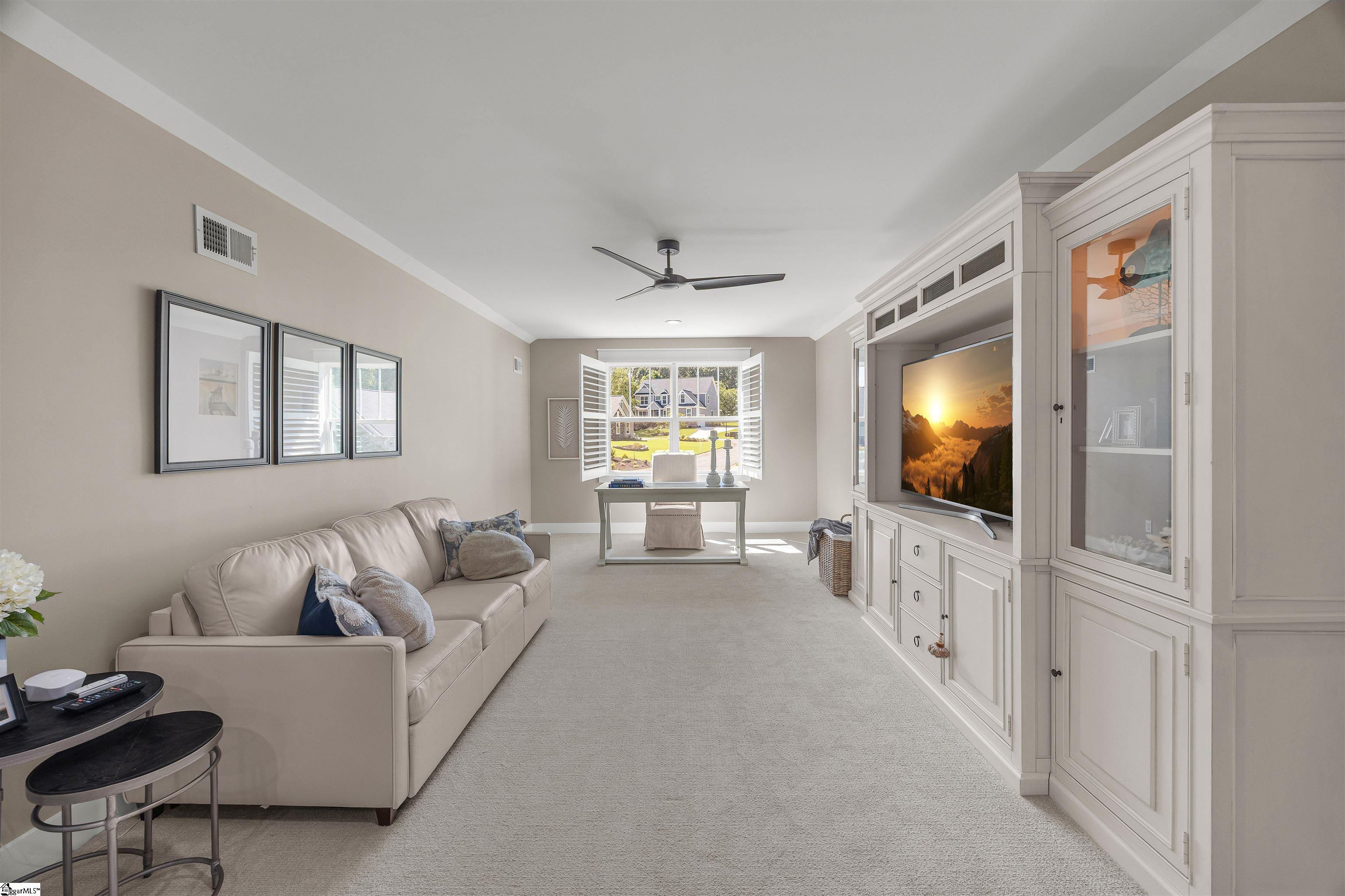 7 Maxfli Court Property Photo 31