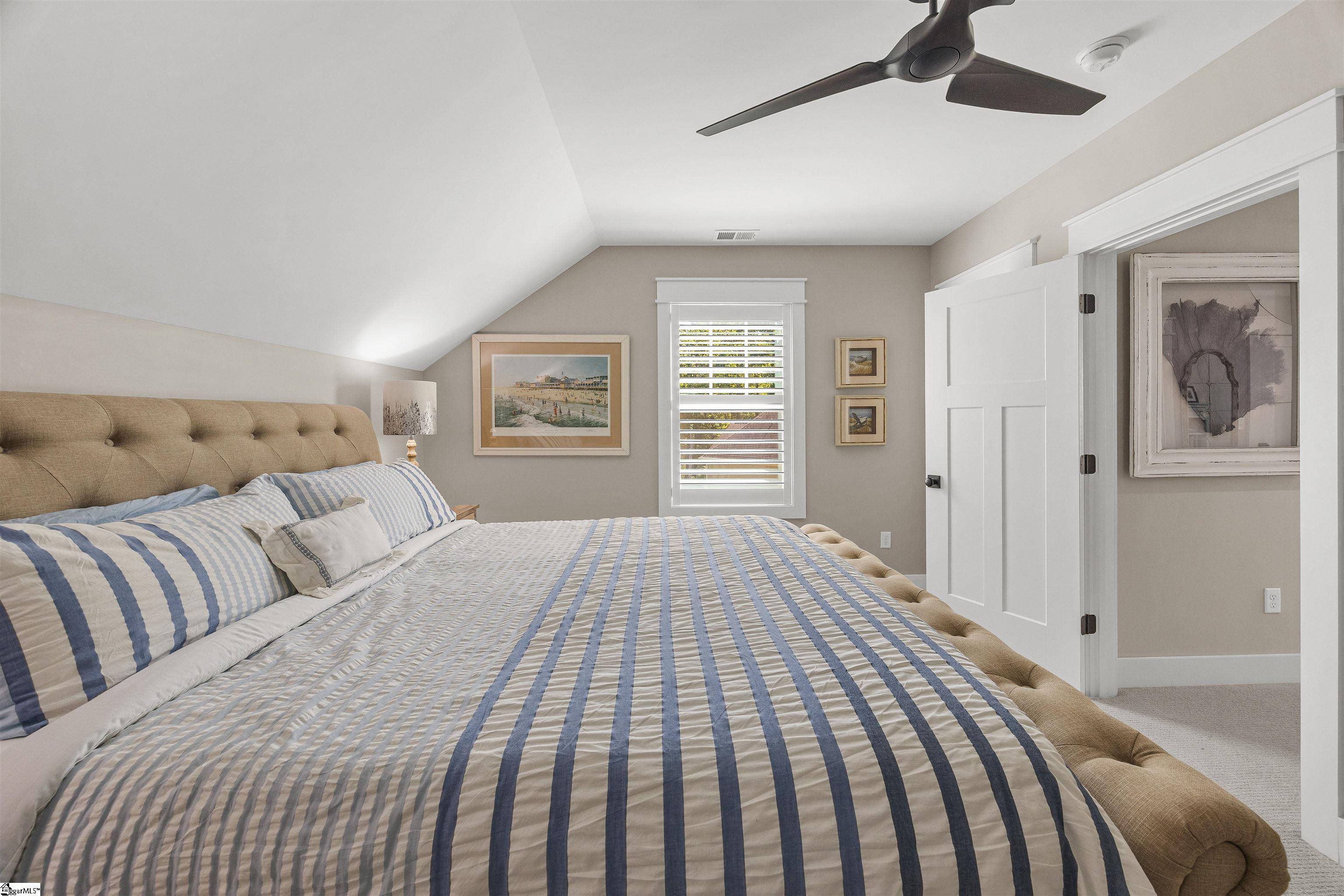 7 Maxfli Court Property Photo 33