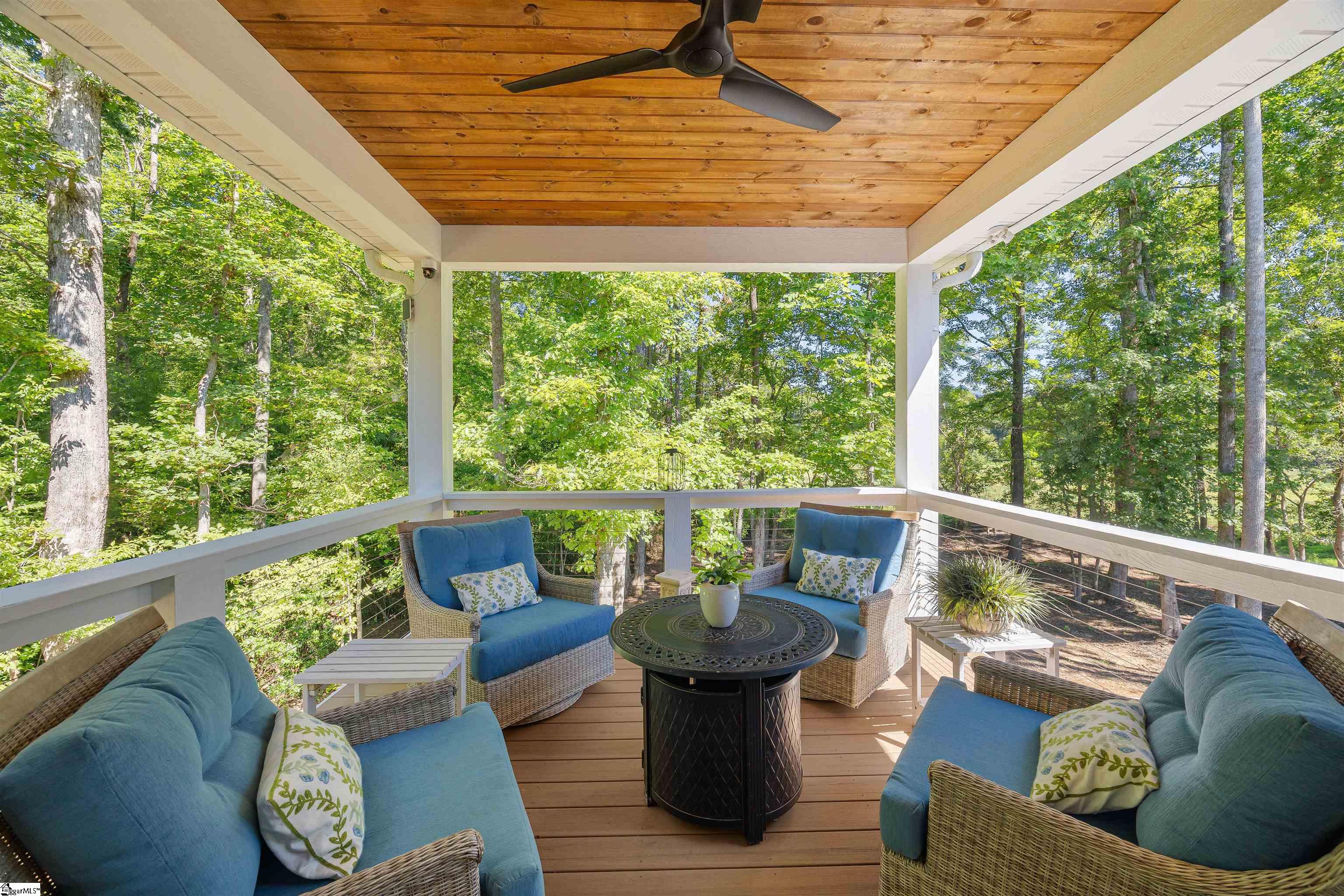 7 Maxfli Court Property Photo 35