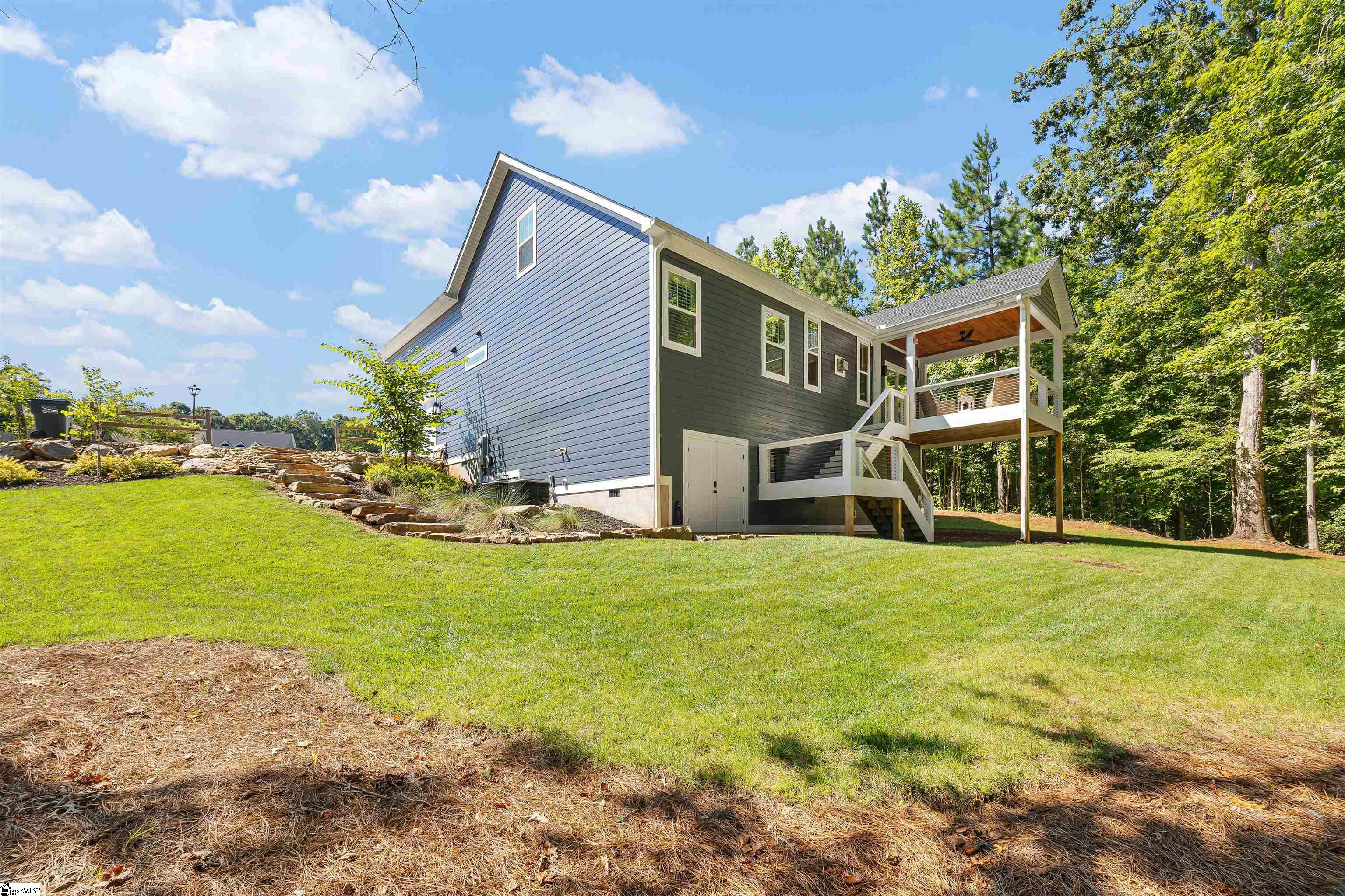 7 Maxfli Court Property Photo 37