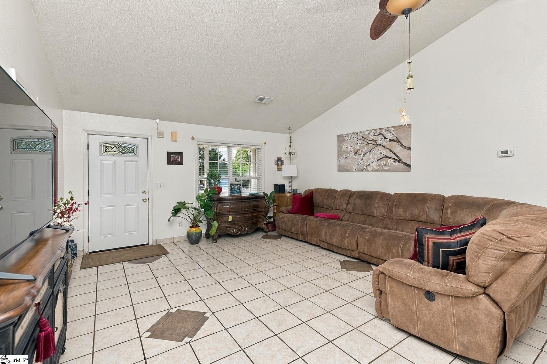 3 Winter Place Property Photo 3